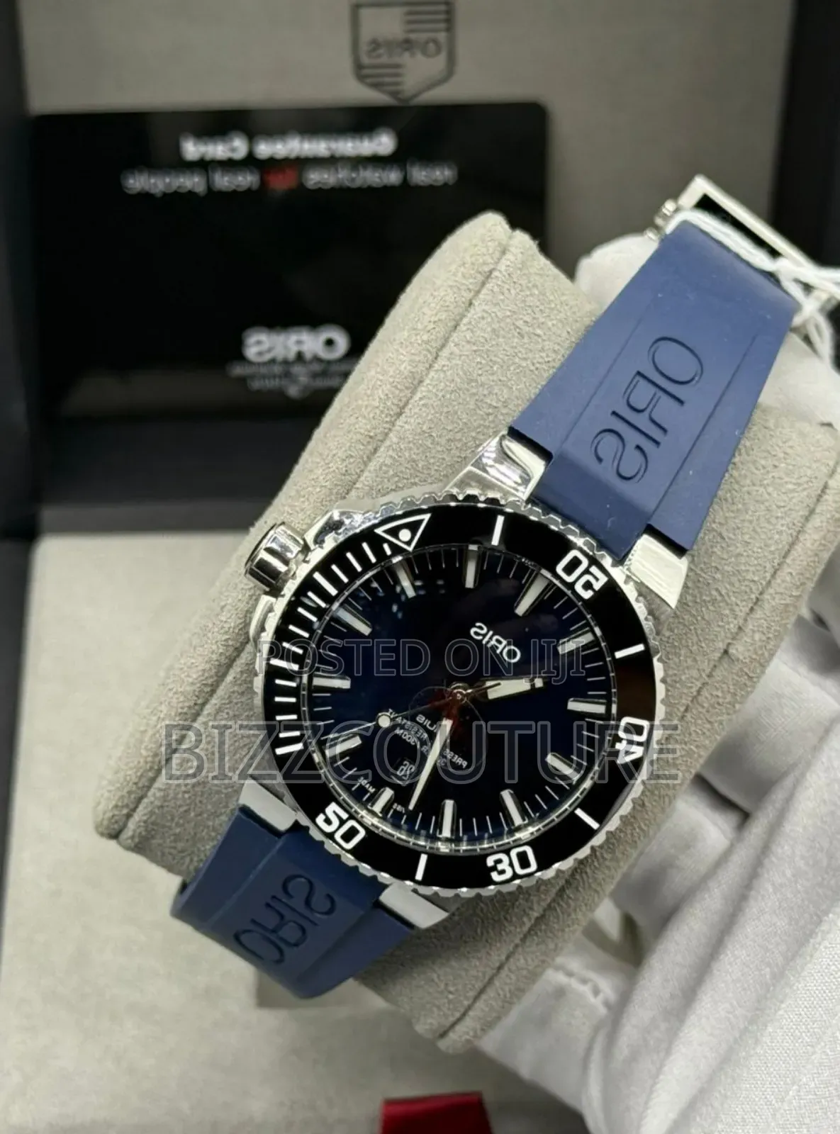 Original Oris, Calendar, Black Dial Blue Rubber Strap Watch