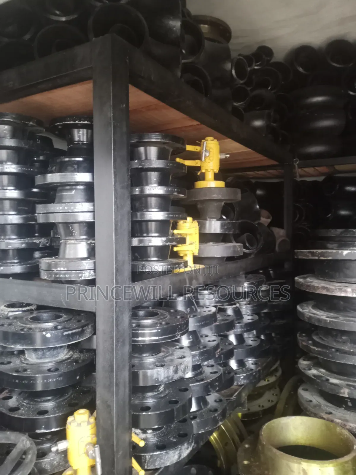 Pipe Fittings Elbows Reducers Rings Gasket