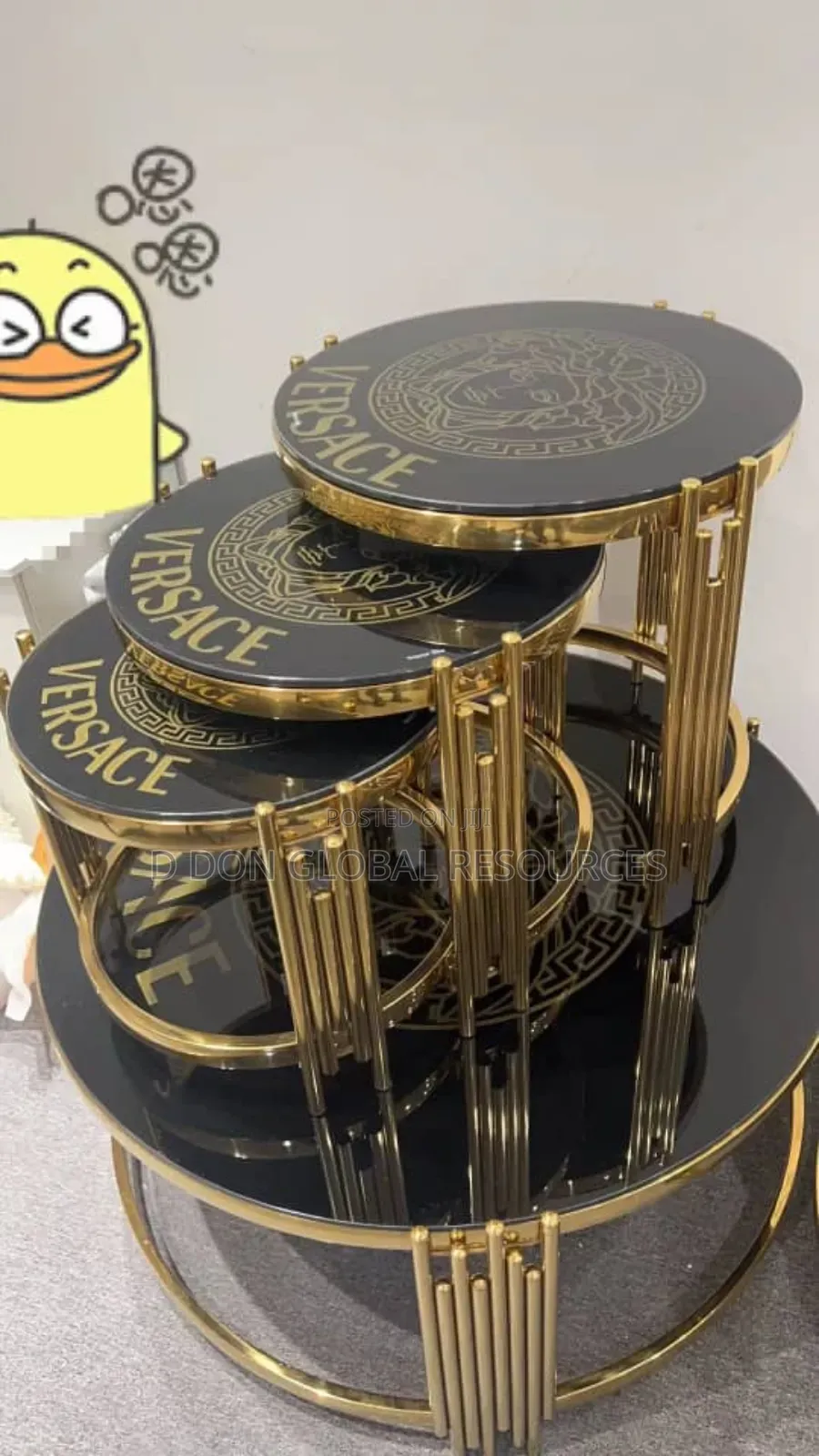 Centre Table With Three Side Stools