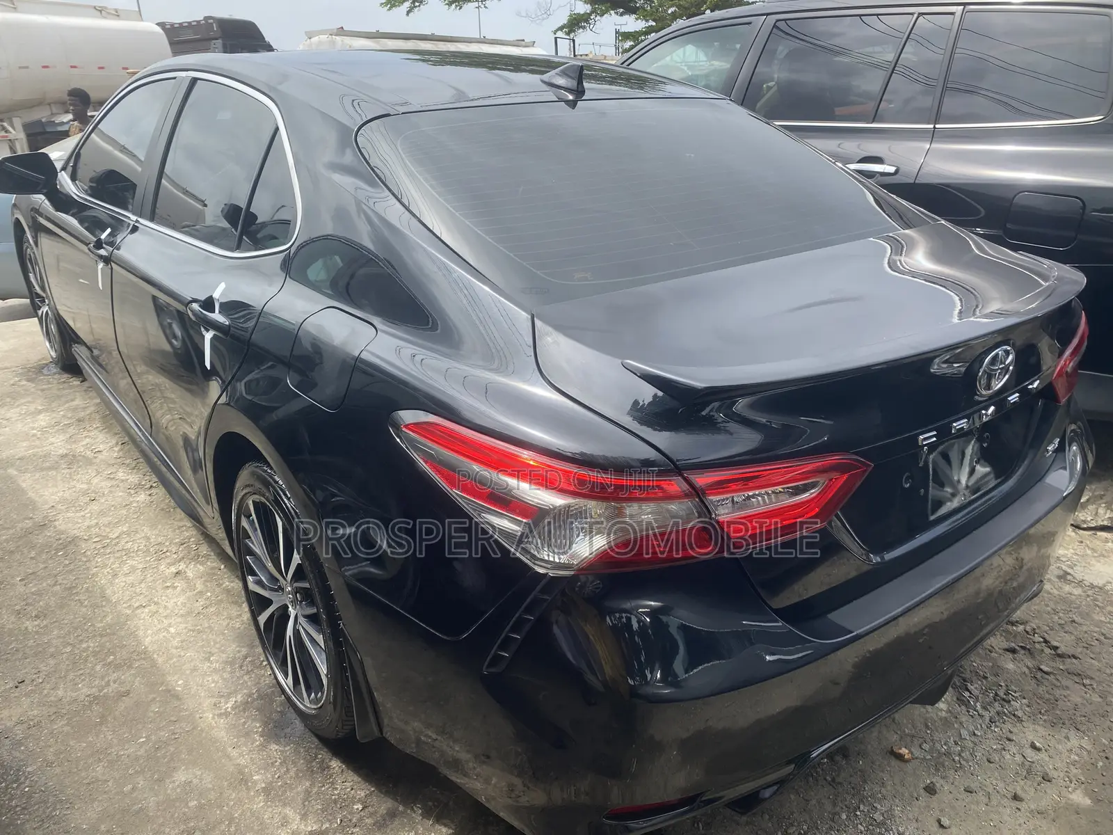 Toyota Camry SE (2.5L 4cyl 8A) 2019 Black