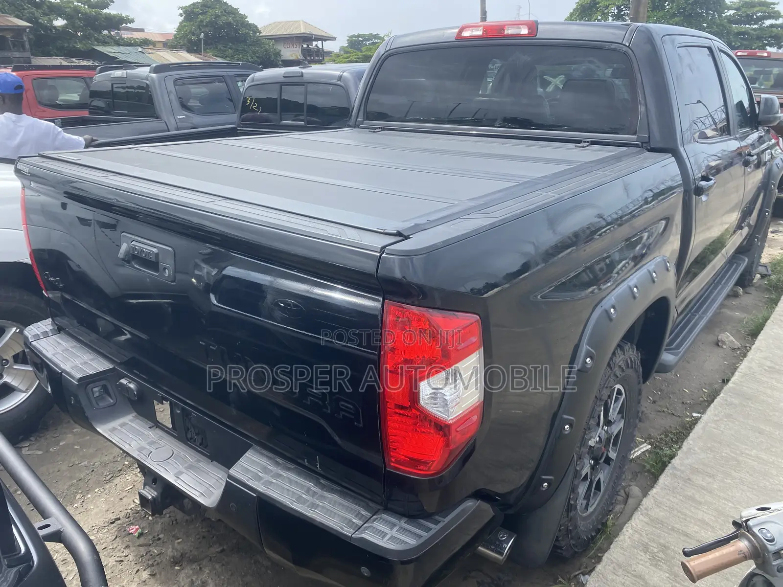 Toyota Tundra 2018 Black