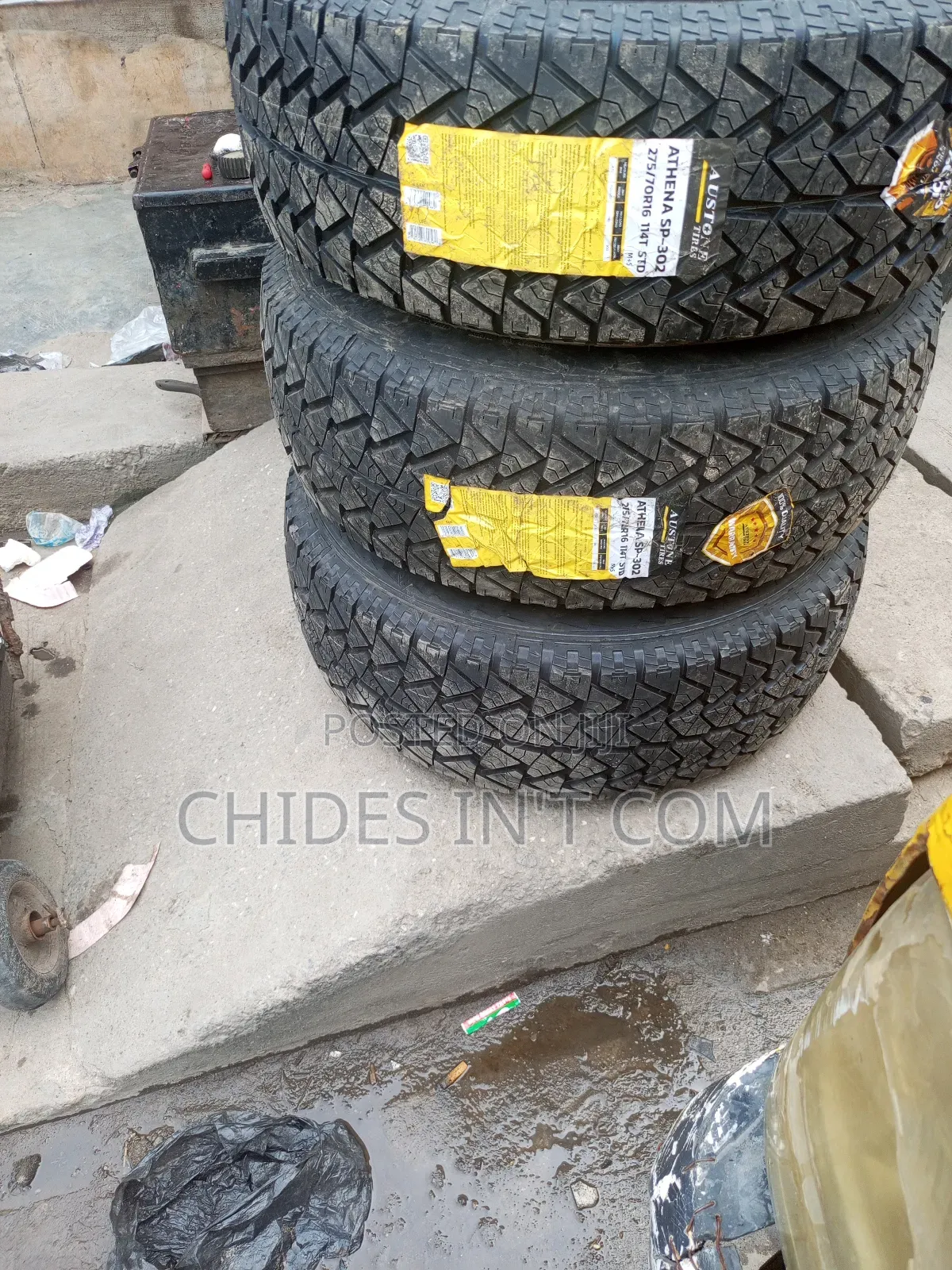 275/70/16 Auston Tire Original