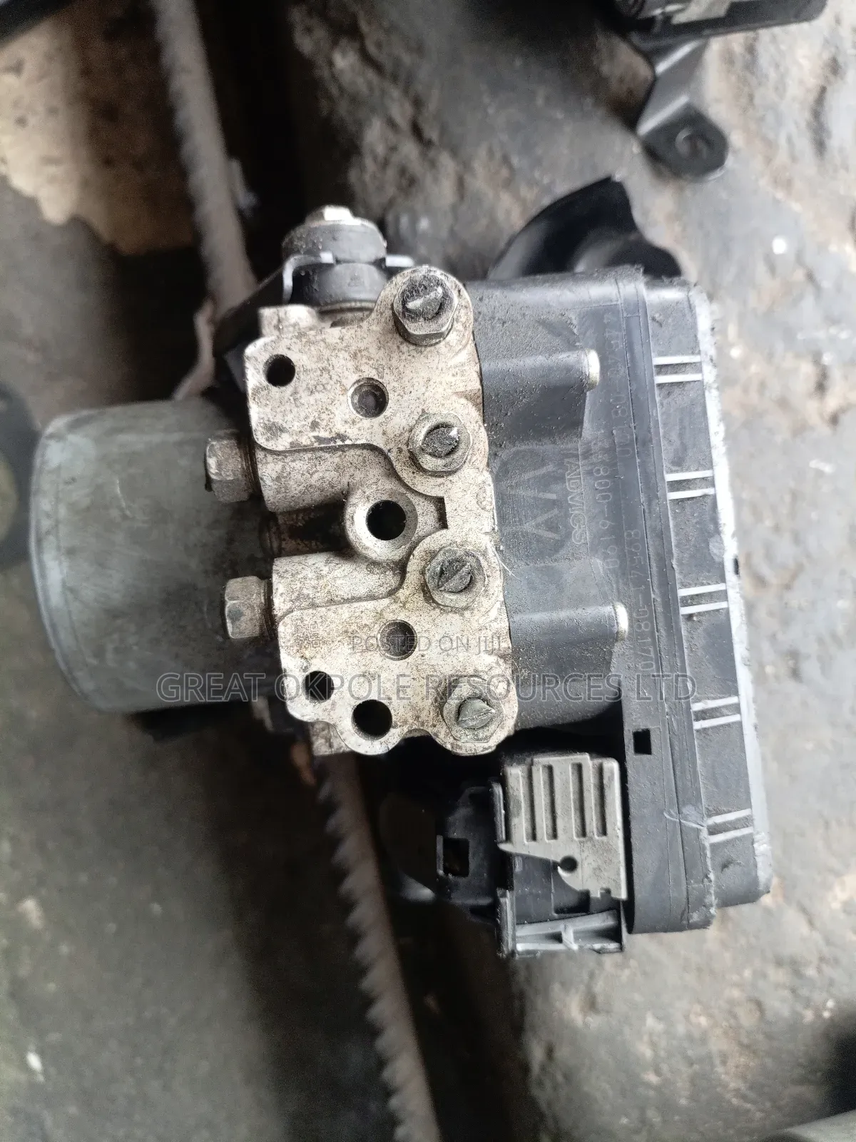 Toyota Sienna 20012 Abs Pump