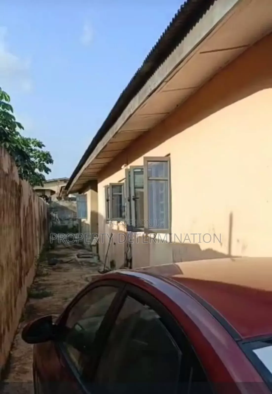 3bdrm Bungalow in Akute Ajuwon for sale