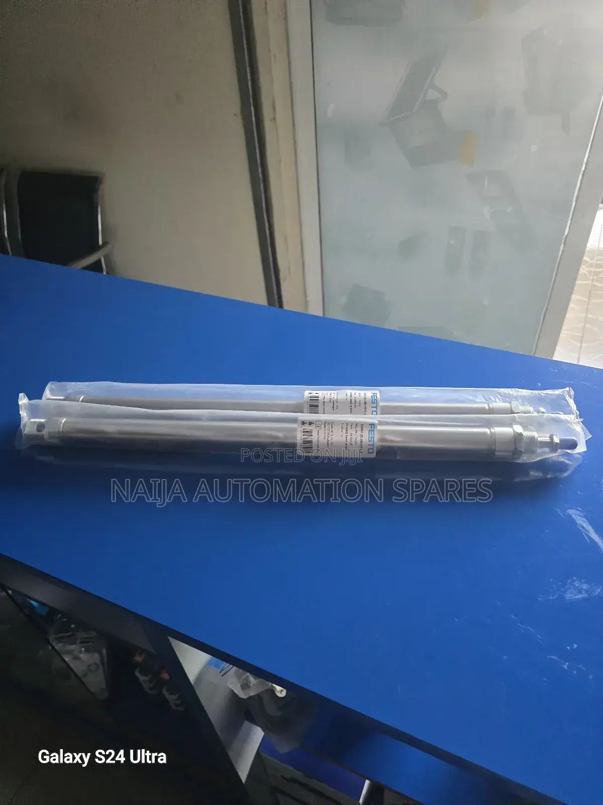 Festo Pneumatic Cylinder | Dsnu-25 -390-PPV-a | 14322