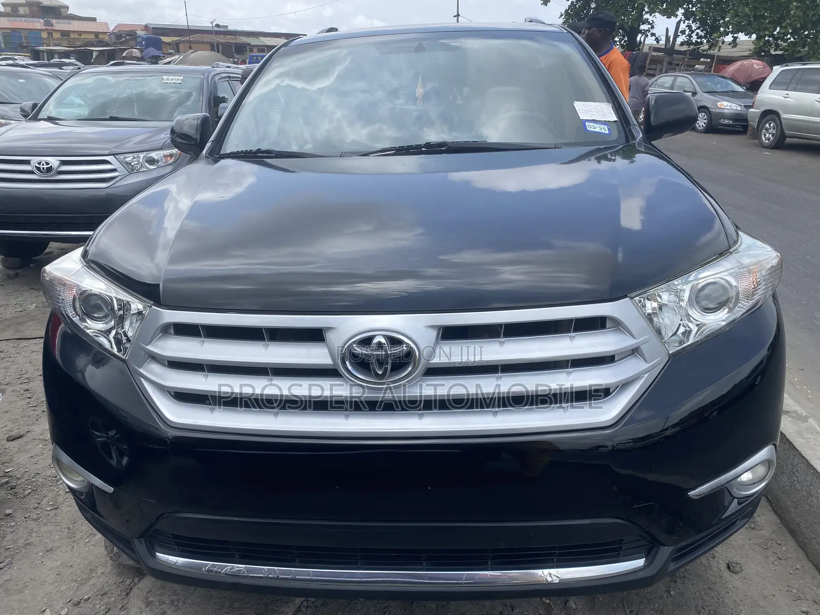 Toyota Highlander Limited 3.5l 4WD 2013 Black