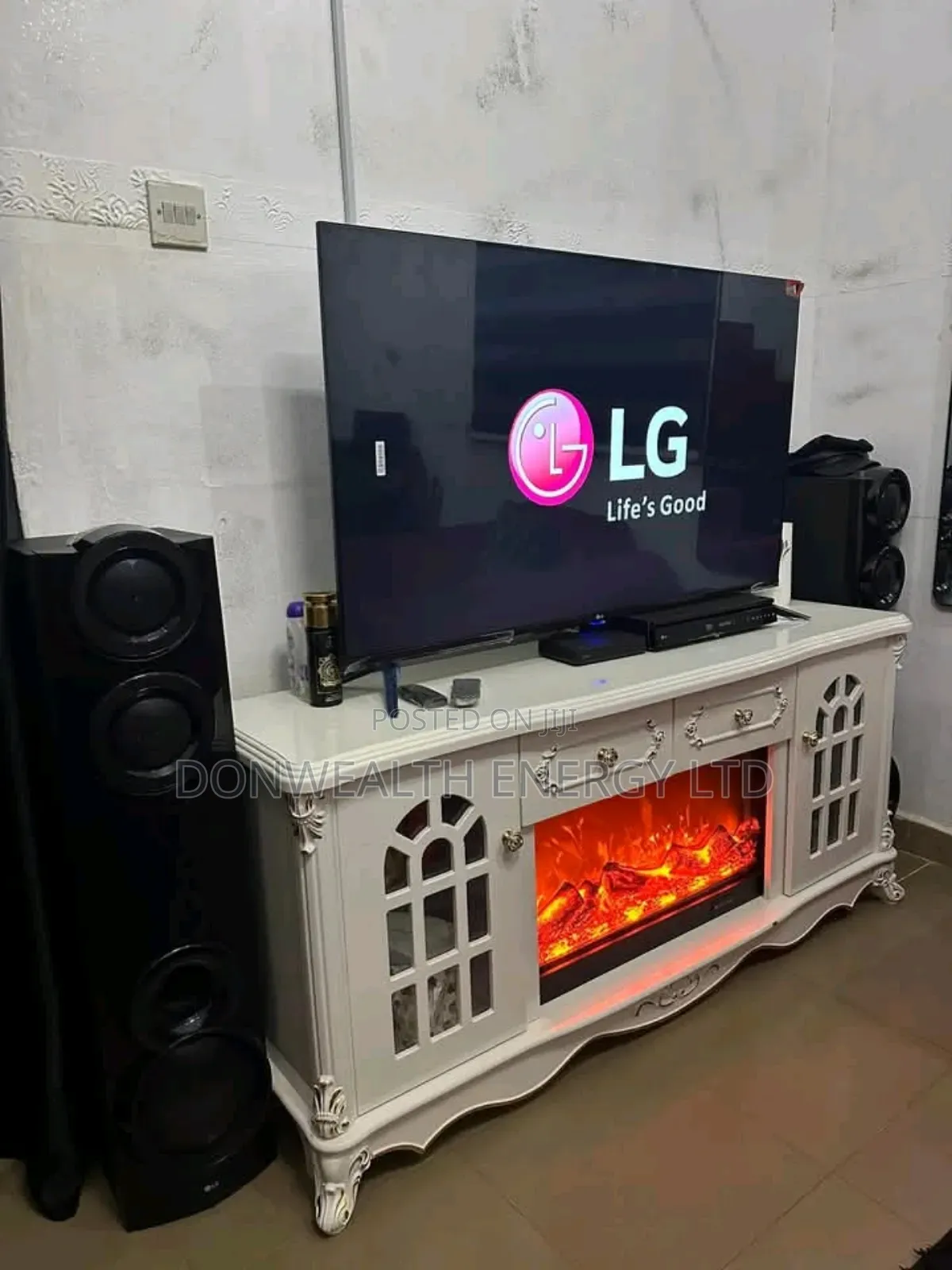 2025 Model 65inche Lg Smart Tv With Free Wall Bracket