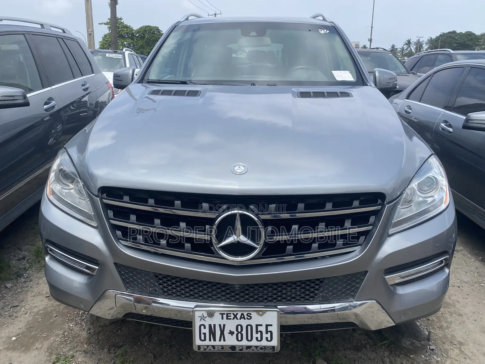 Mercedes-Benz M Class ML350 4MATIC 4dr SUV AWD (3.5L 6cyl 7A) 2015 Gray