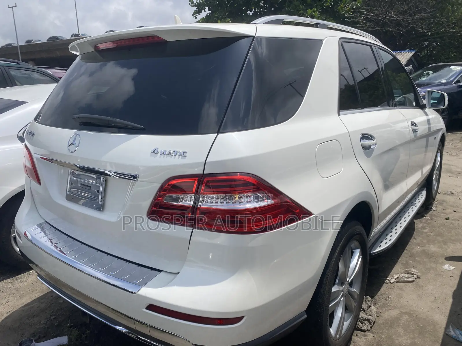 Mercedes-Benz M Class ML350 4MATIC 4dr SUV AWD (3.5L 6cyl 7A) 2014