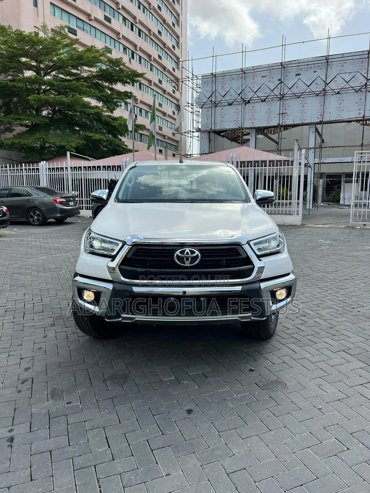 New Toyota Hilux 2024 White