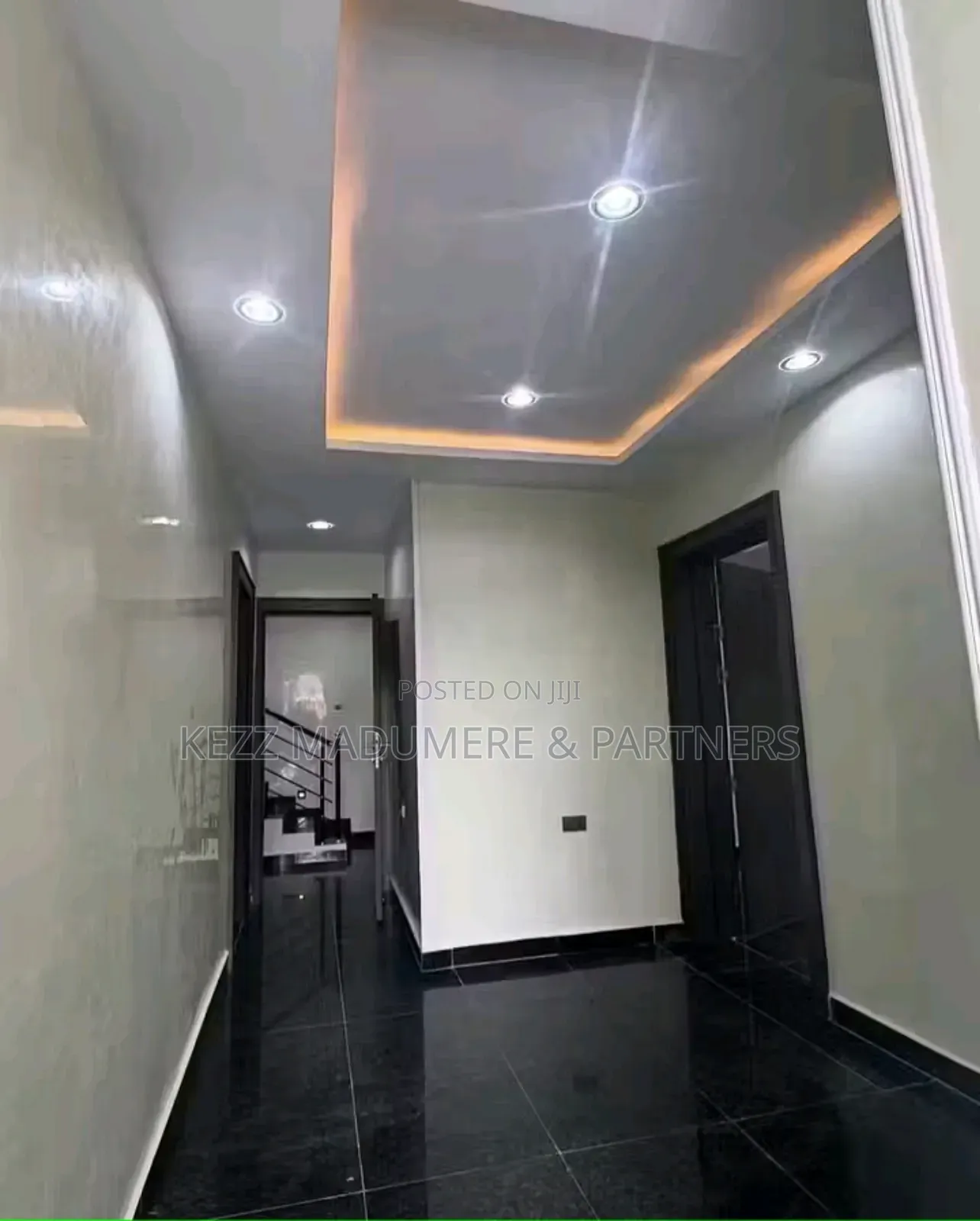 Furnished 5bdrm Duplex in Cedarwood Estate for sale