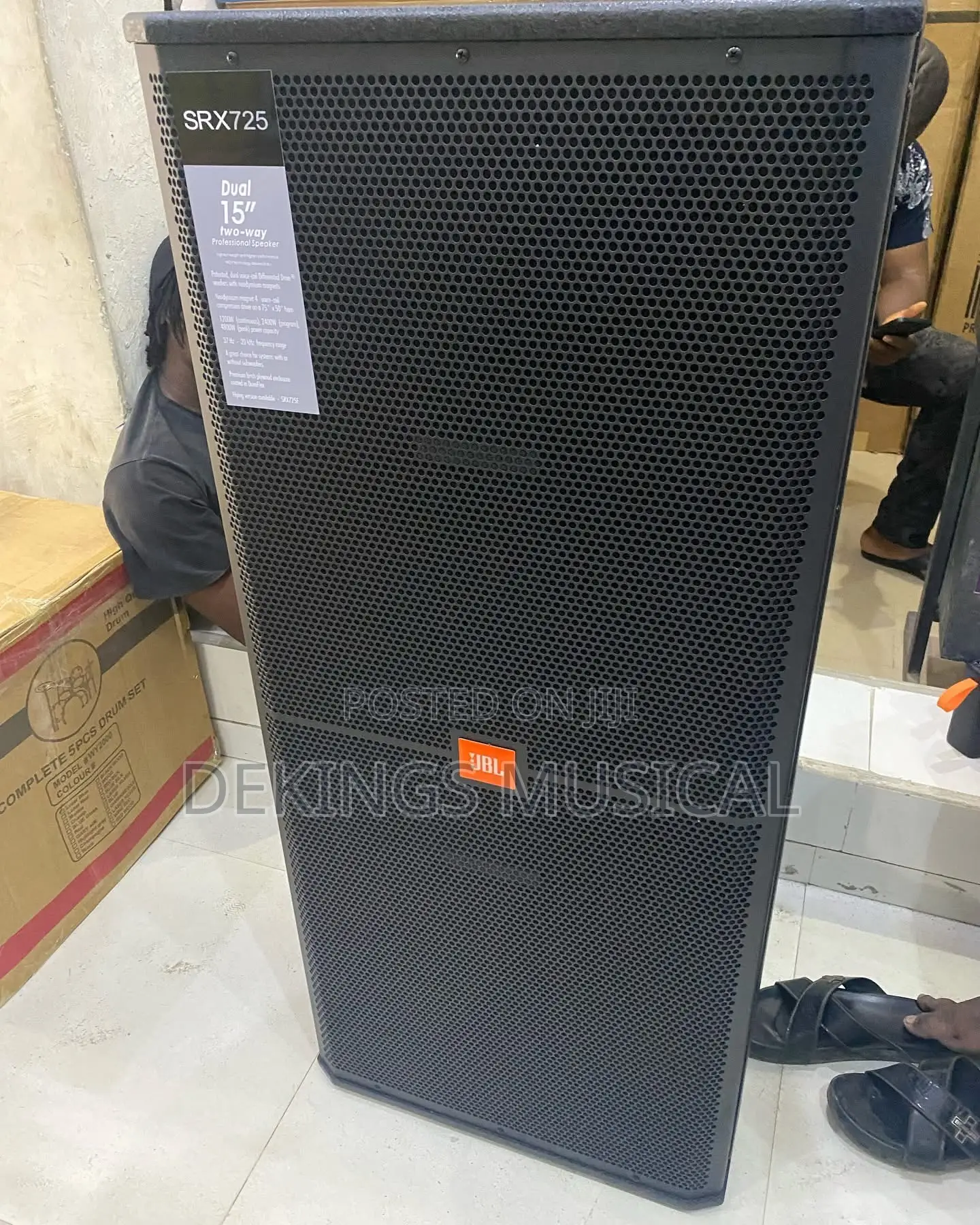 JBL Srx725 Dual 15 Professional Full Range Speaker