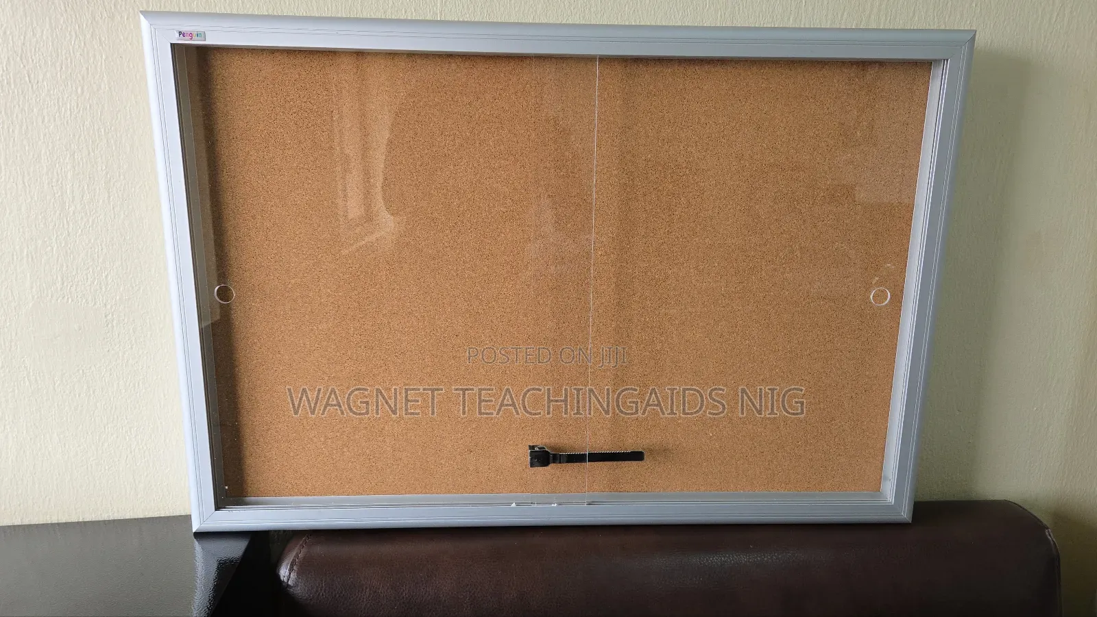 60x90cm Cork Surface Wall Mounted Bulletin Glass Board