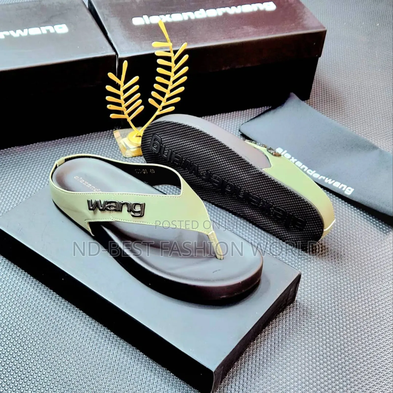 Wang Leather Slippers