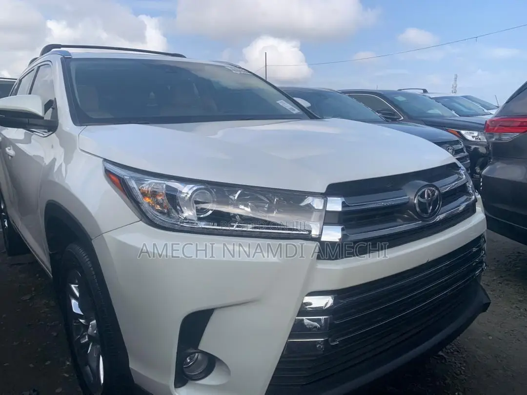 Toyota Highlander Limited Platinum V6 4x2 (3.5L 6cyl 6A) 2016 White