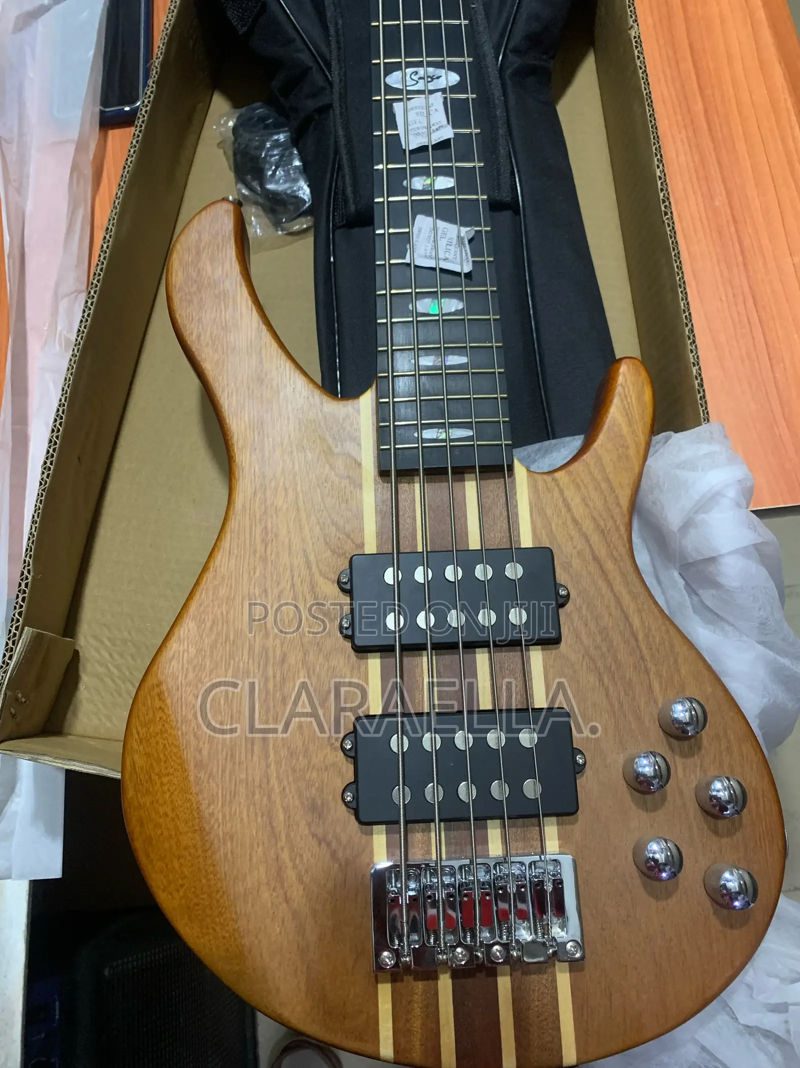 Smiger G-B50-T5 5-String Active Bass Electric Guitar.