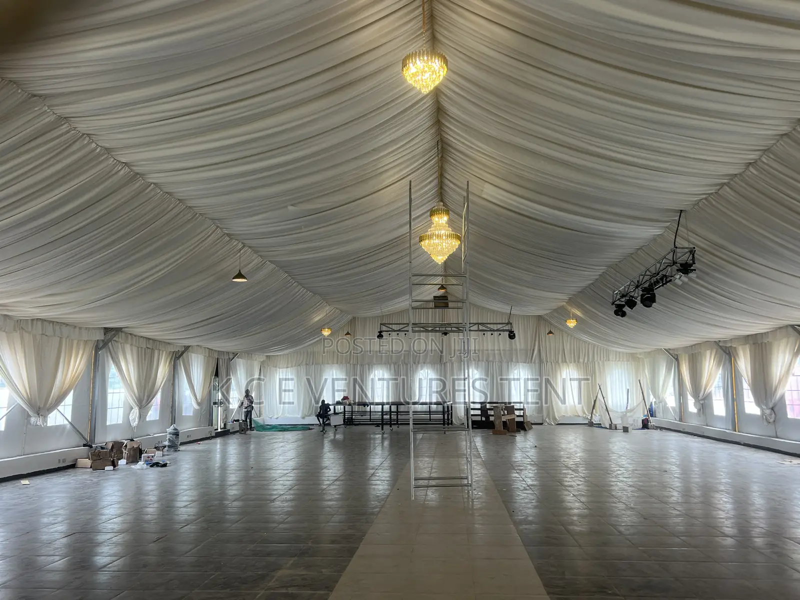 20m X 40m Front Glass Marquee Tent for Sale