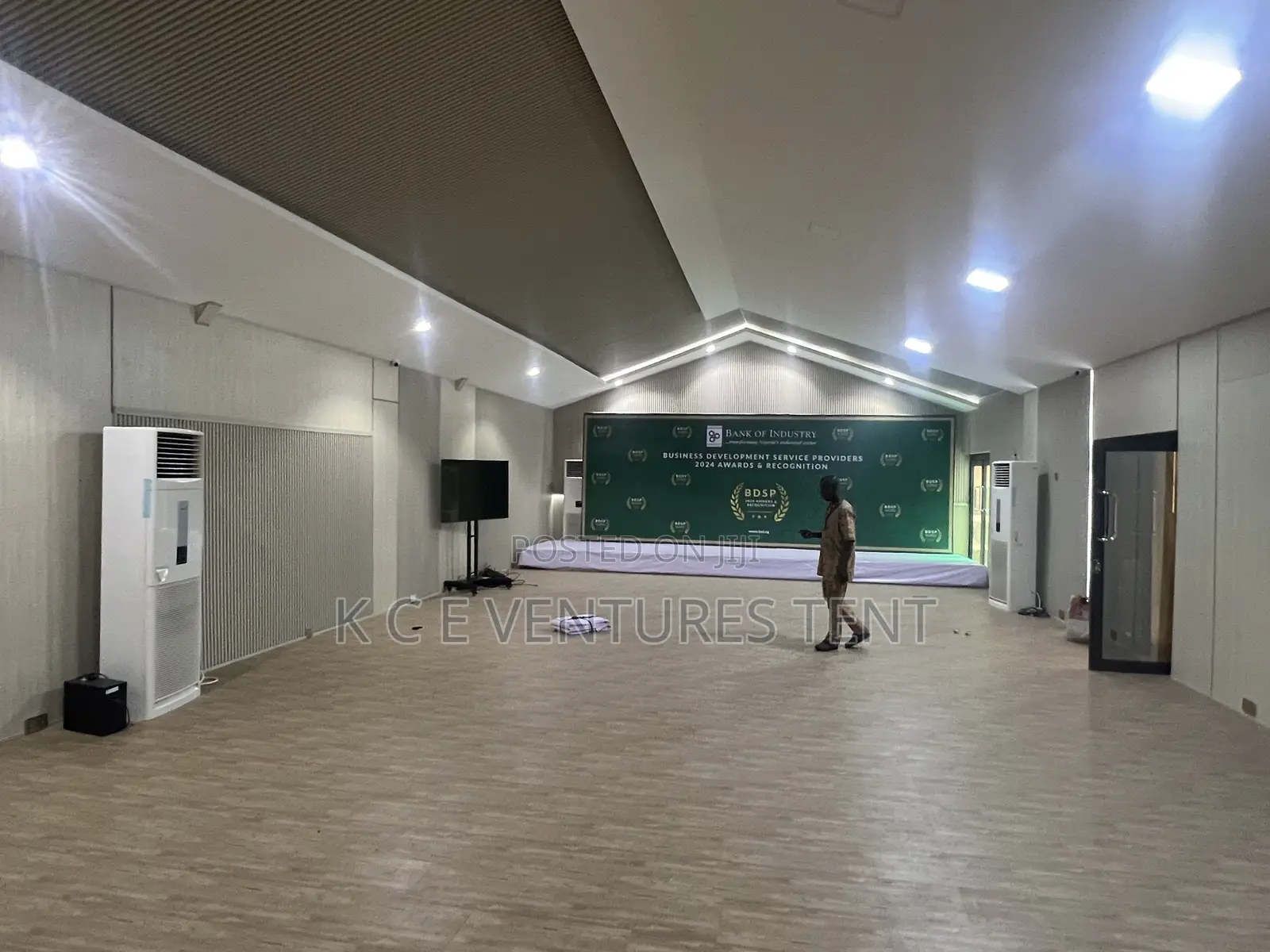 20m X 40m Front Glass Marquee Tent for Sale