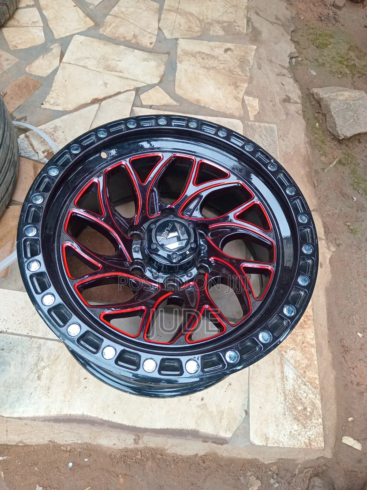 18-Inch Brand New Alloyed Wheels