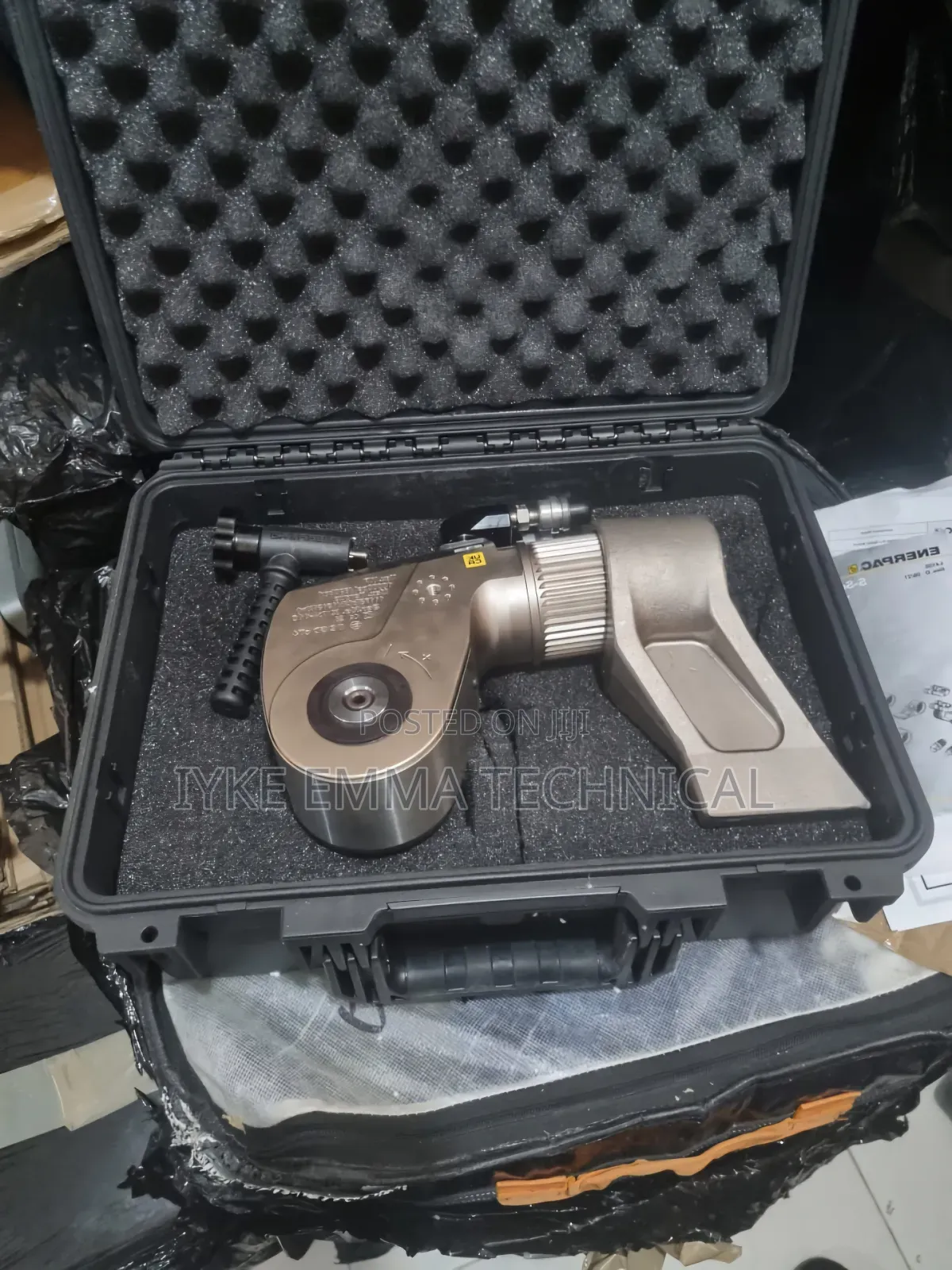 Enerpac S11000x Hydraulic Torque Wrench 11/2 in Square Drive