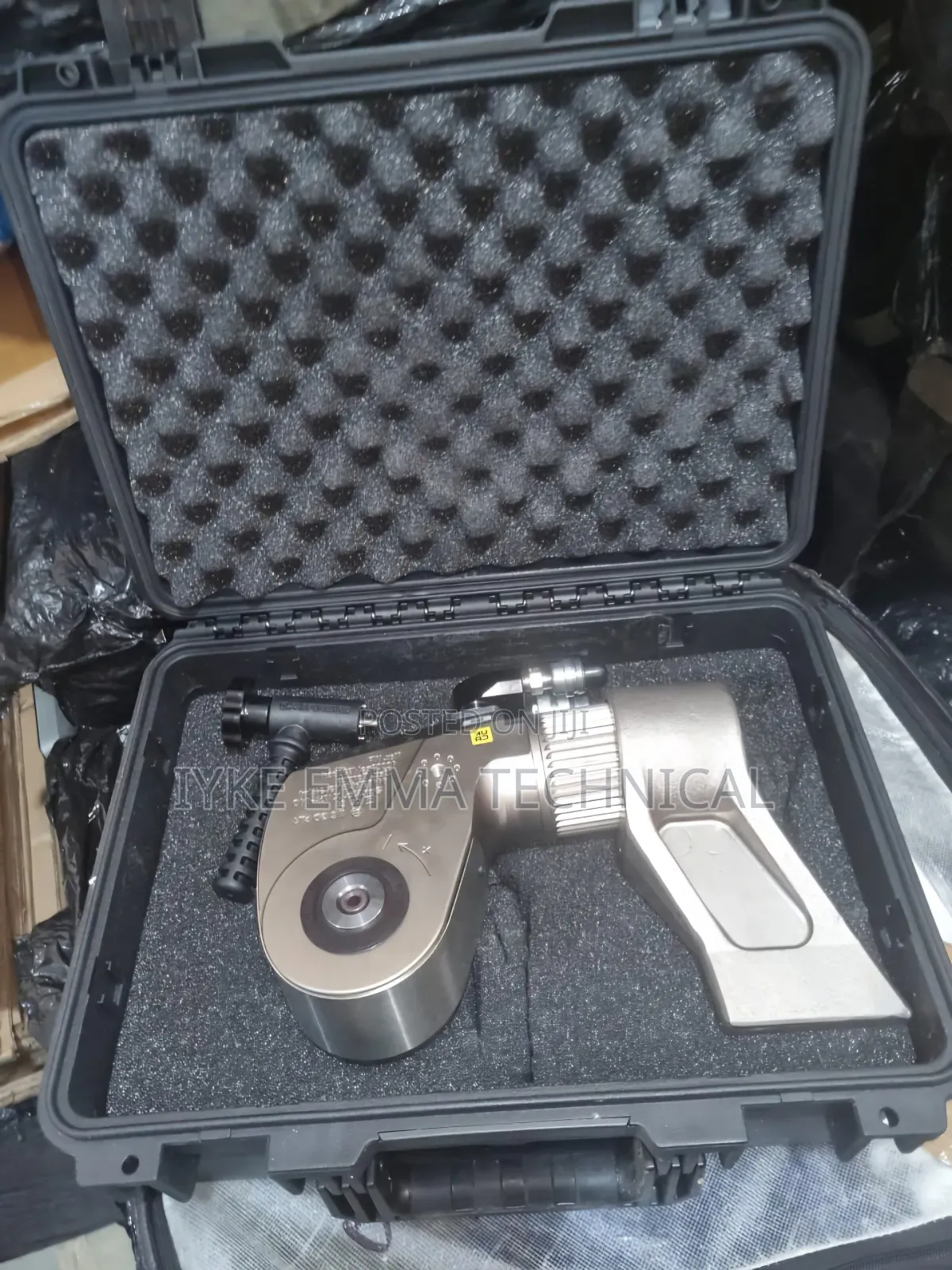 Enerpac S11000x Hydraulic Torque Wrench 11/2 in Square Drive