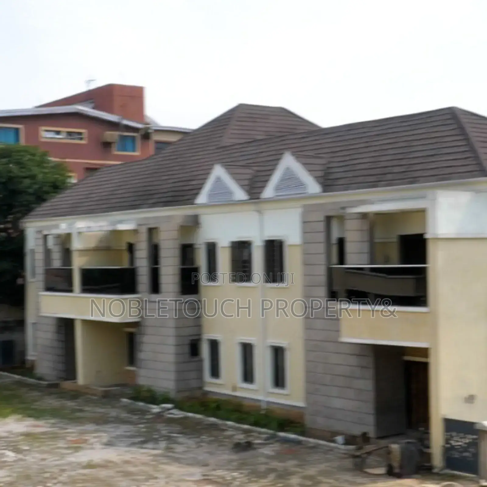 3bdrm Block of Flats in Apapa Lagos for sale