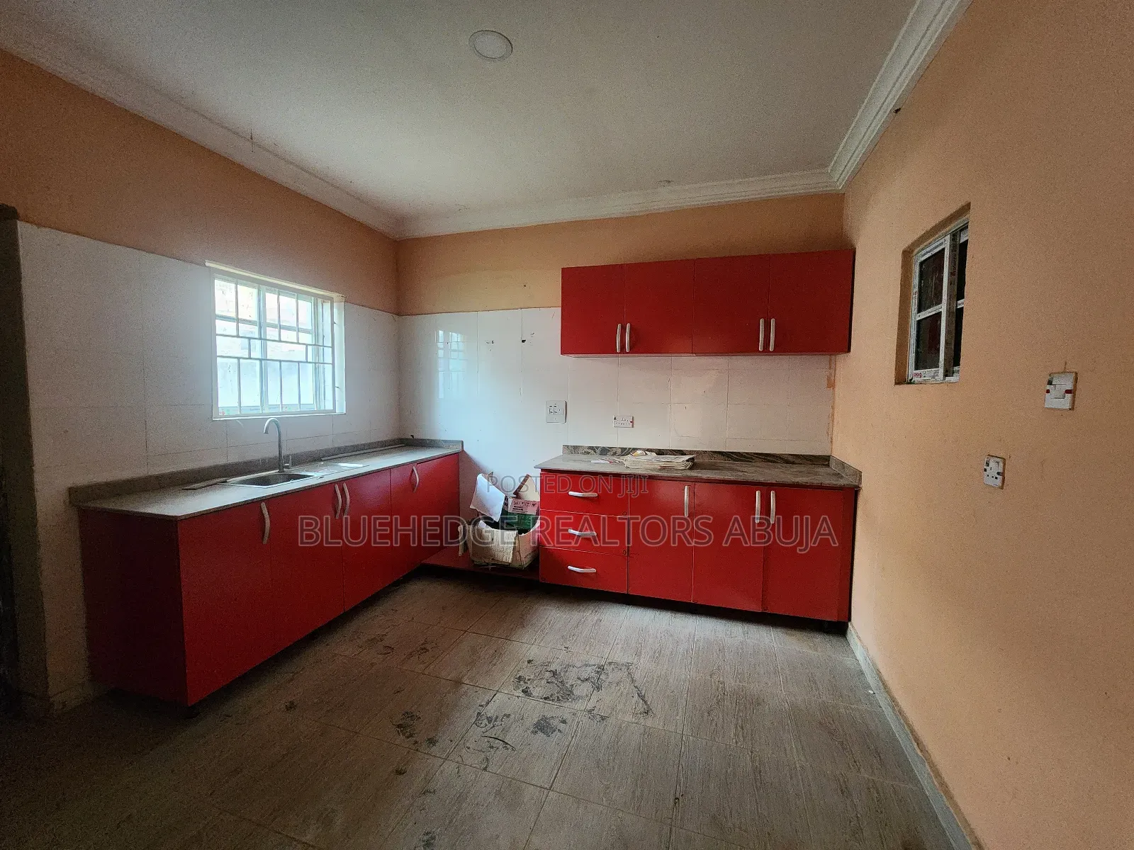 3bdrm Duplex in Kubwa for sale