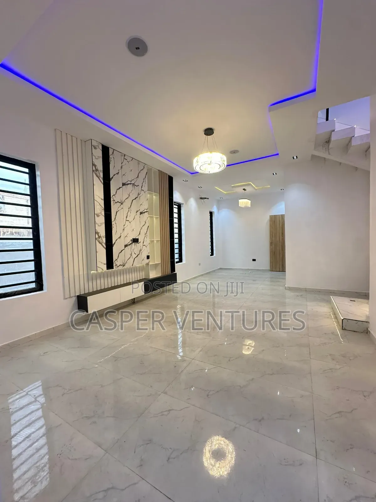 4bdrm Duplex in Royal, Lekki Phase 2 for sale