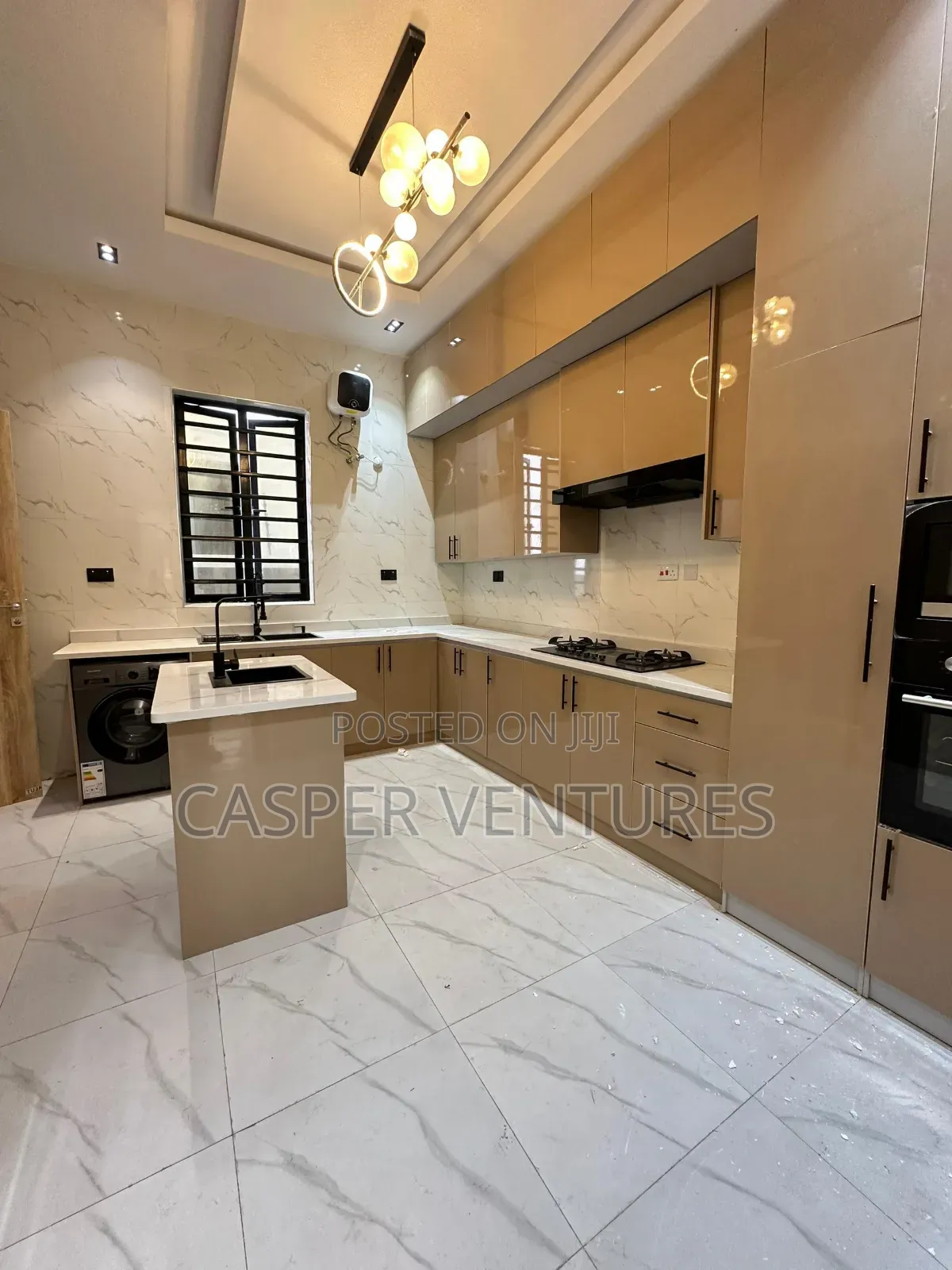 4bdrm Duplex in Royal, Lekki Phase 2 for sale