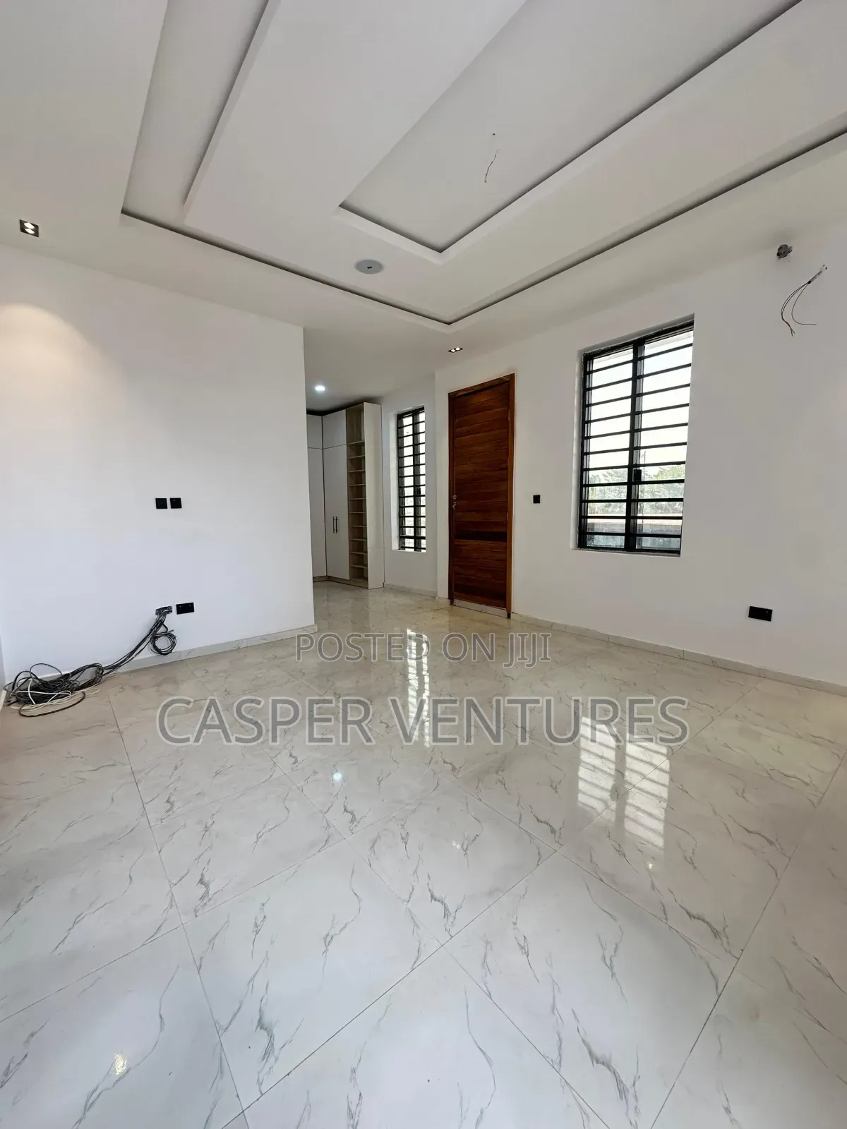 4bdrm Duplex in Royal, Lekki Phase 2 for sale