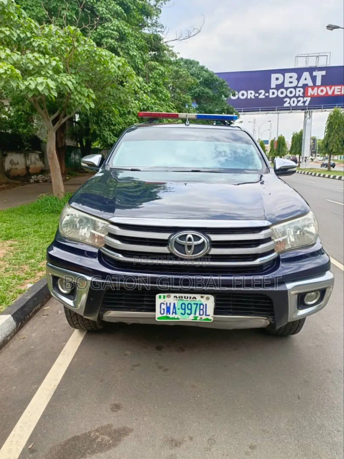 Hilux Rental (Black 2018 Model)