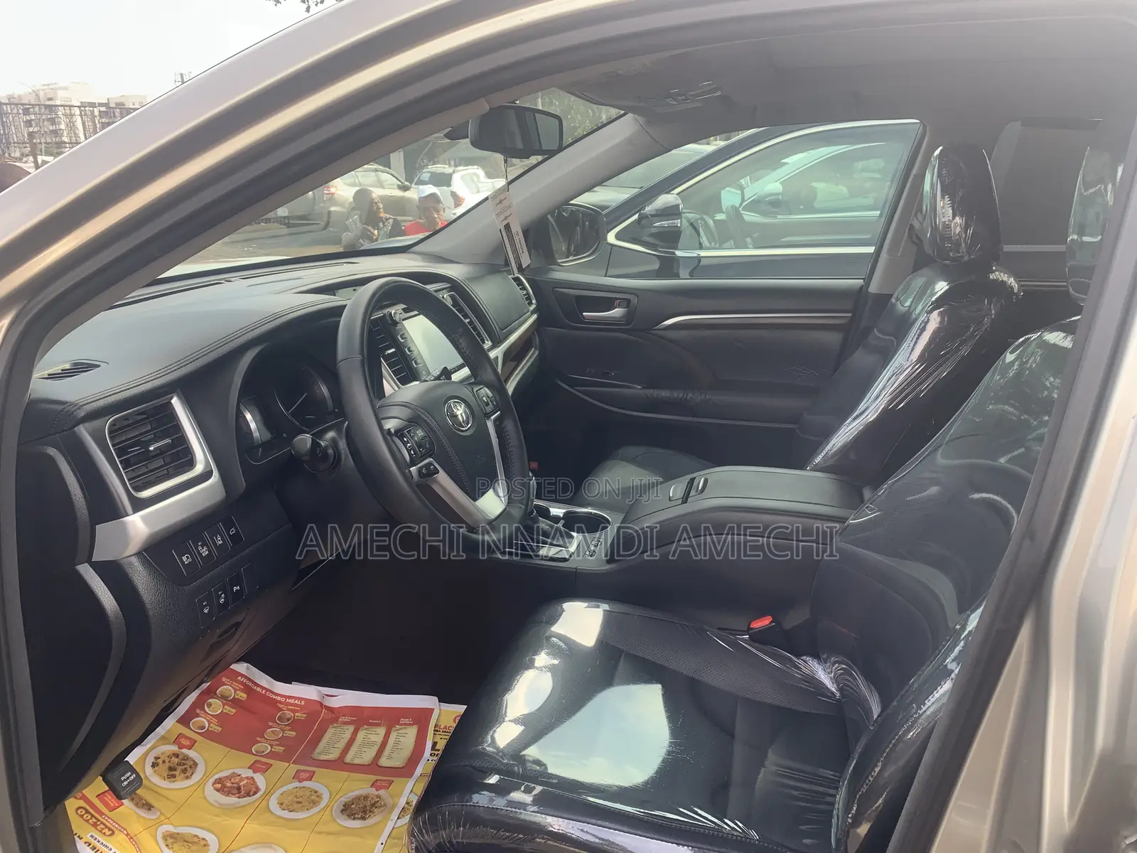 Toyota Highlander Limited V6 4x4 (3.5L 6cyl 6A) 2016 Gold