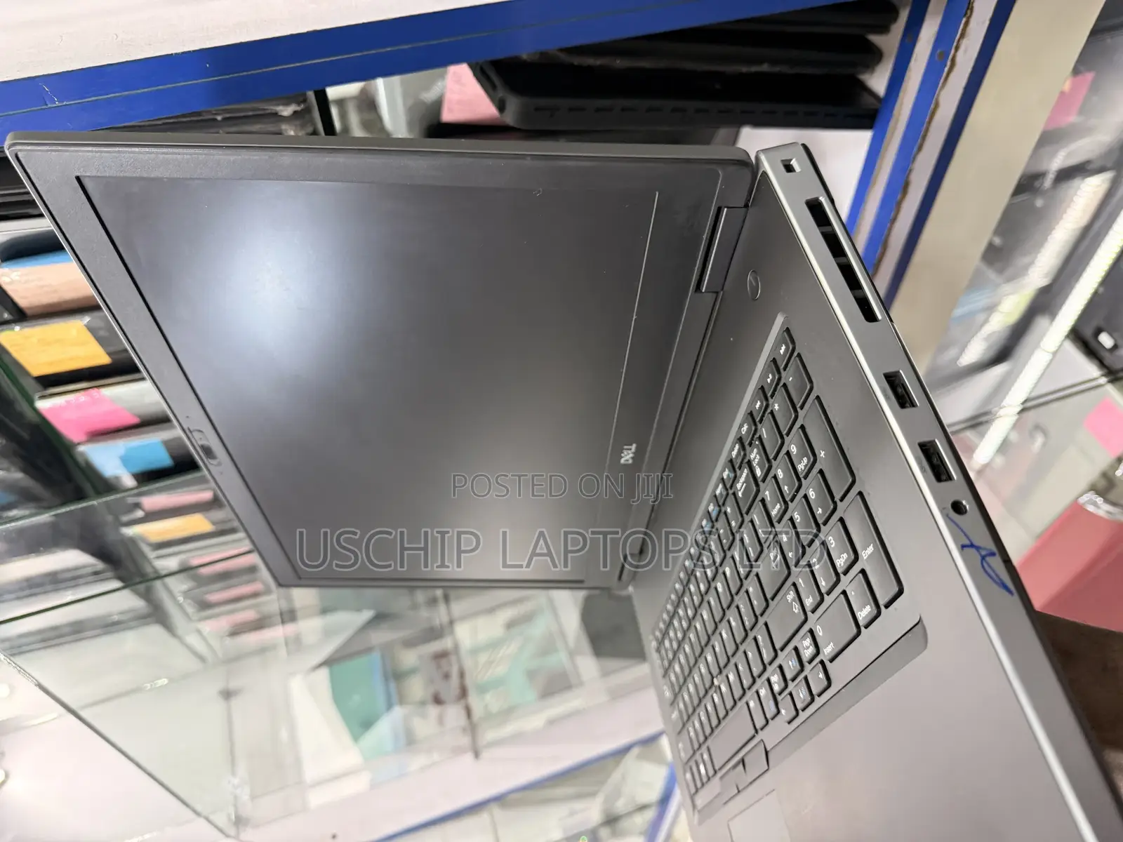 Laptop Dell Precision 7740 16GB Intel Core i5 SSD 256GB