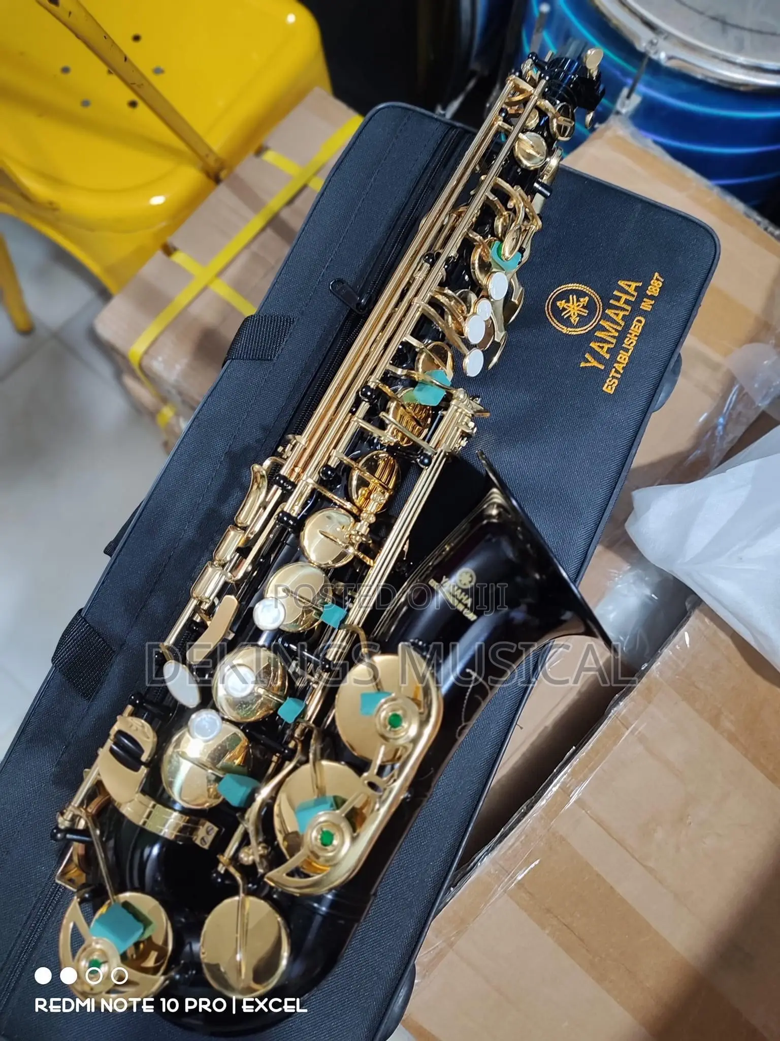 Yamaha Black Eb Alto Saxophone Woodwind for Pro