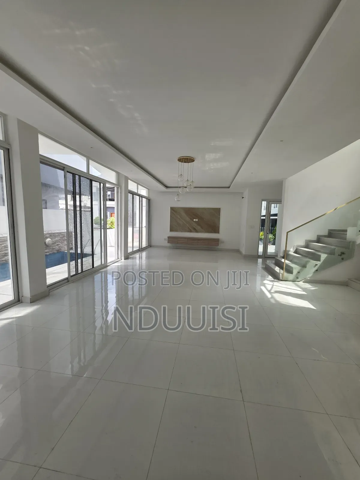 5bdrm Duplex in Lekki County Homes for sale