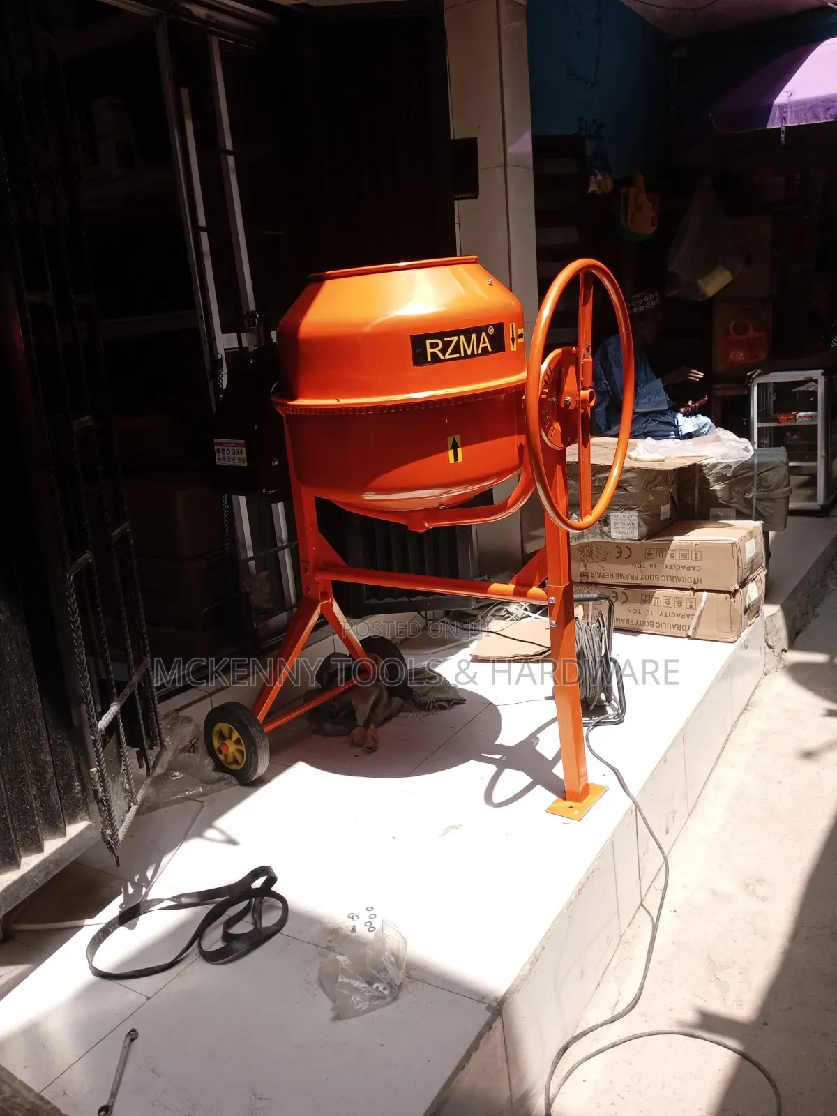 Portable Electric Concrete Mixer, Likely a 140l