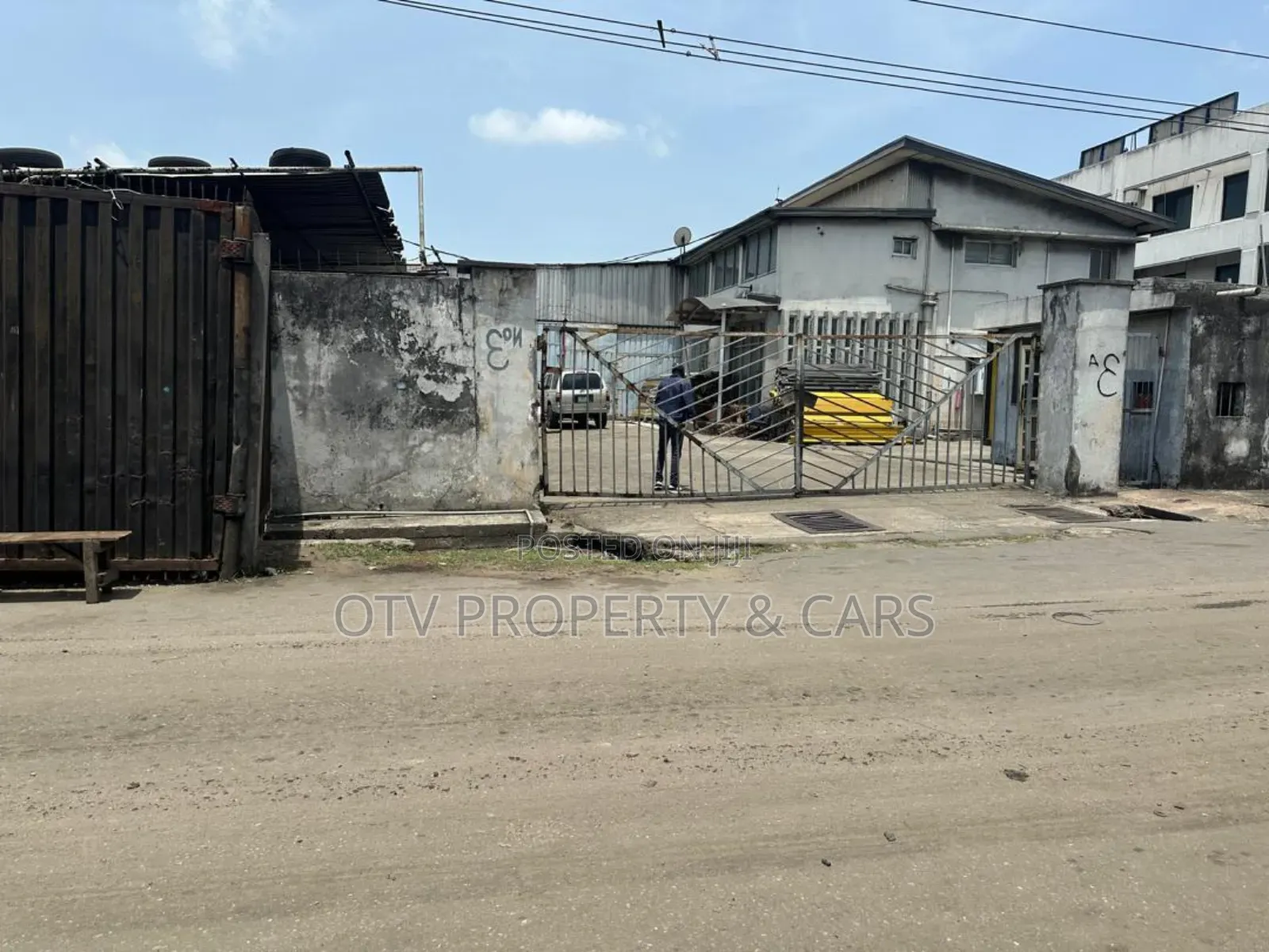 Warehouse for Sale at Ijora.*