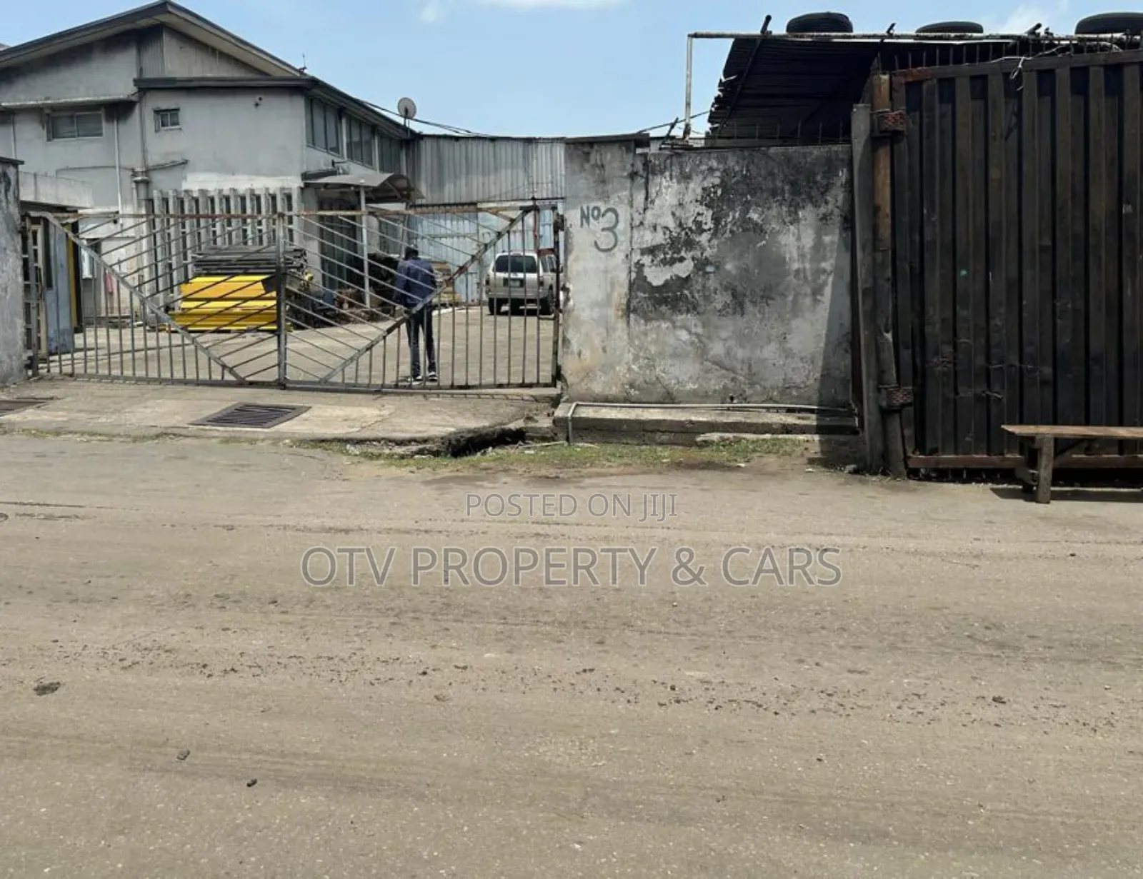 Warehouse for Sale at Ijora.*