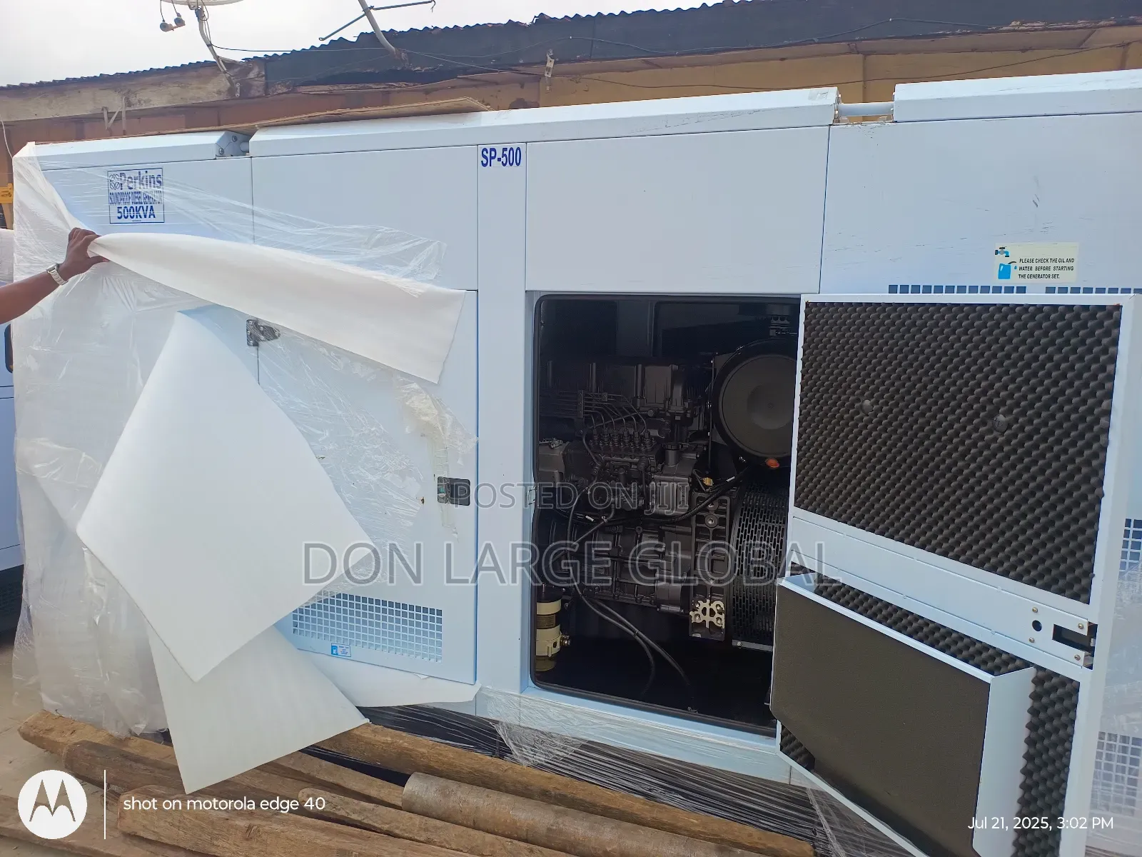 500kva Perkins Soundproof Diesel Engine Generator