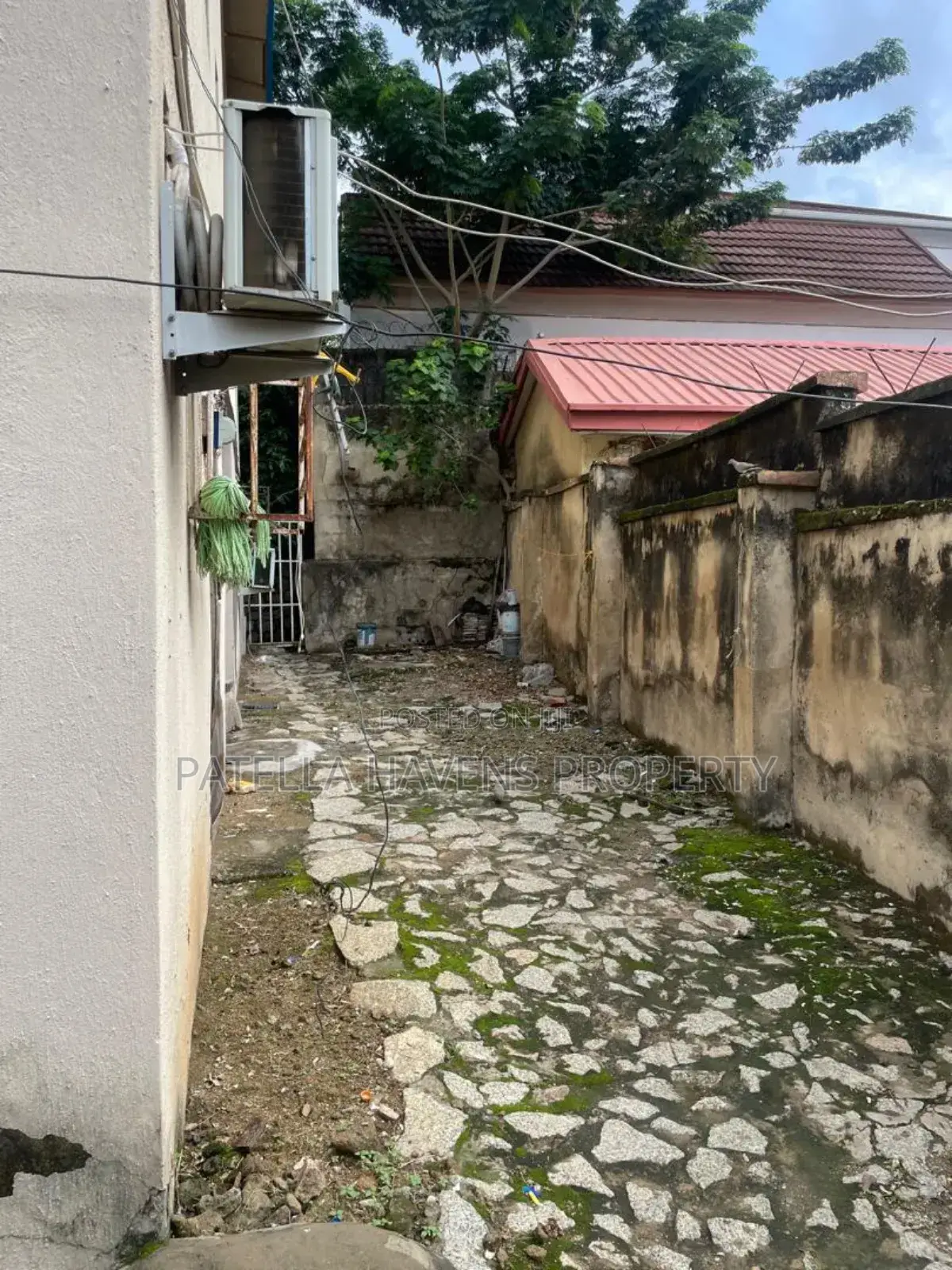 5bdrm Duplex in Zone 2 / Wuse for sale