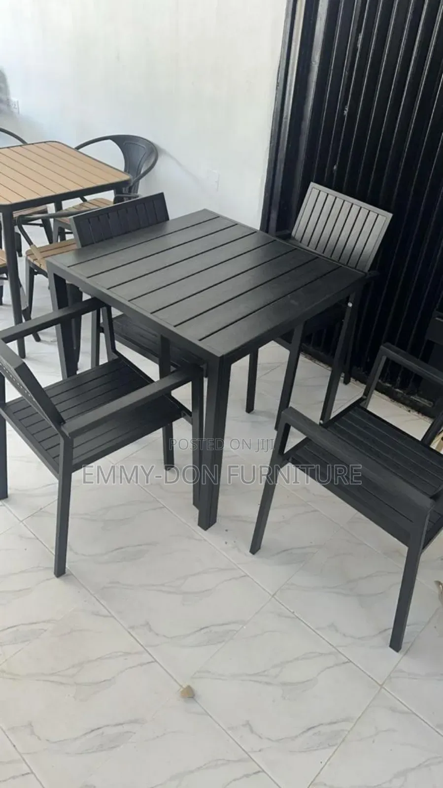 High Quality Outdoor Restaurant Table