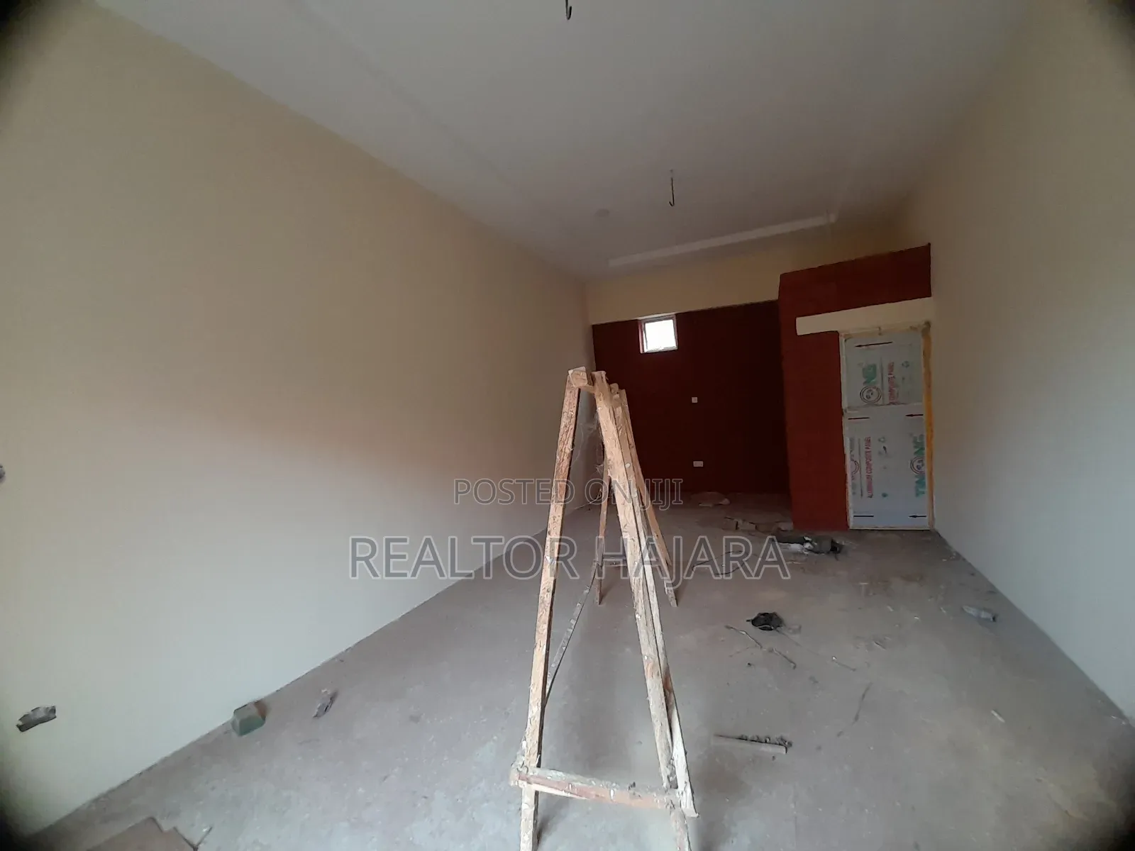 Shoping Mall Shops Available for Rent at Fo1 Market Kubwa