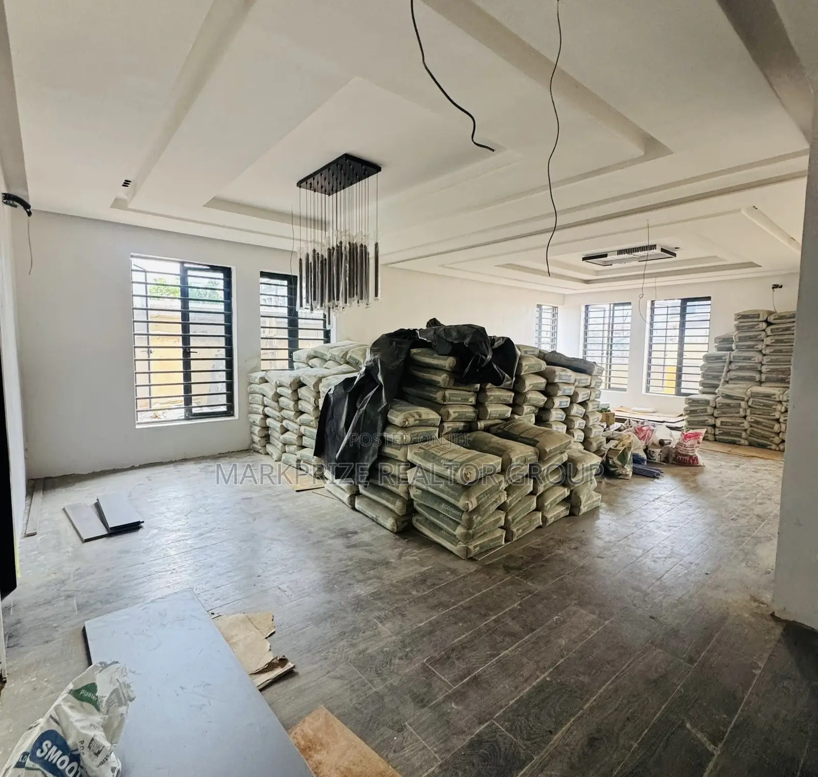 5bdrm Duplex in Ikeja Gra Lagos for sale