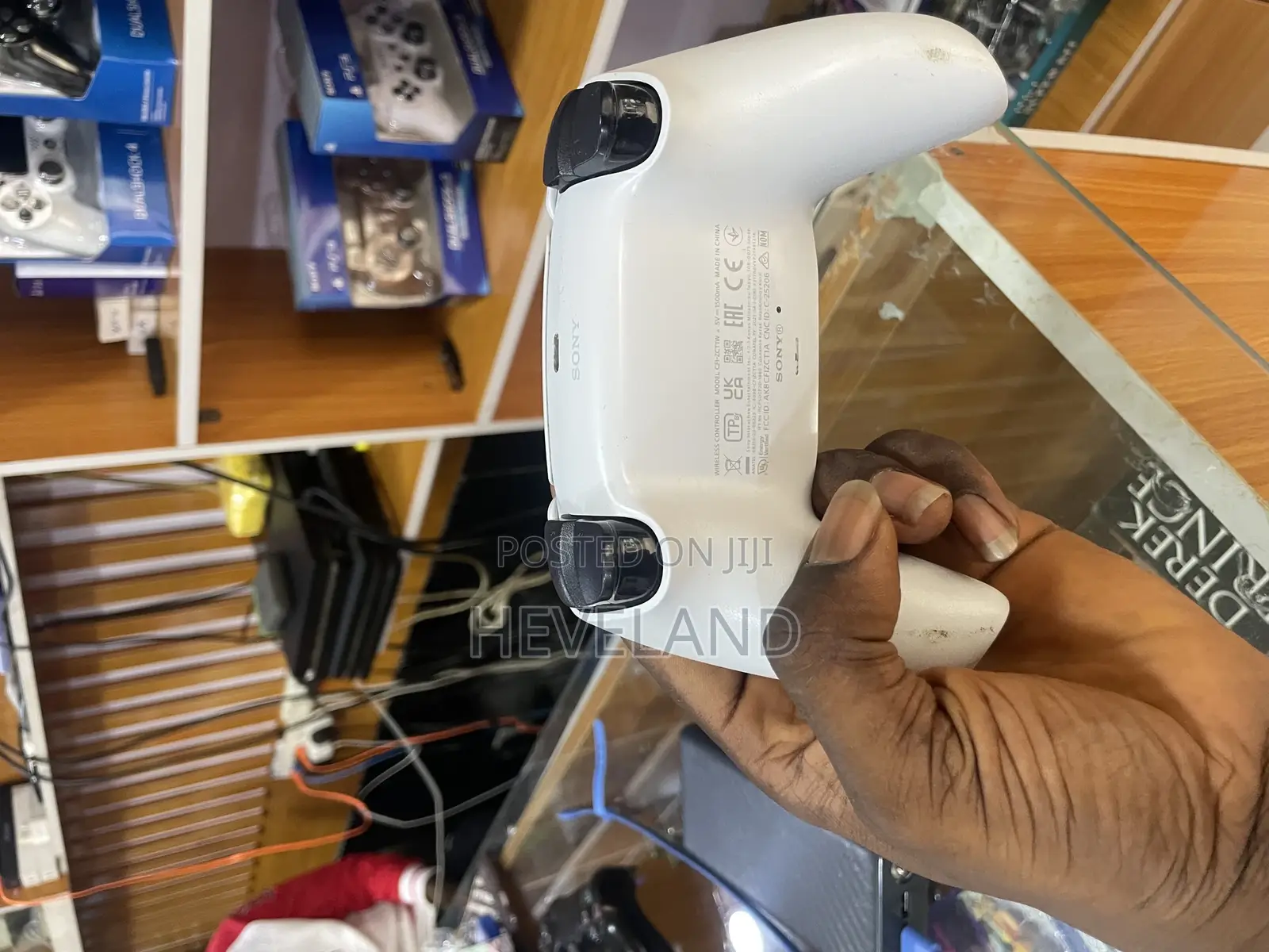 Clean Used Ps5 Follow Come Pad