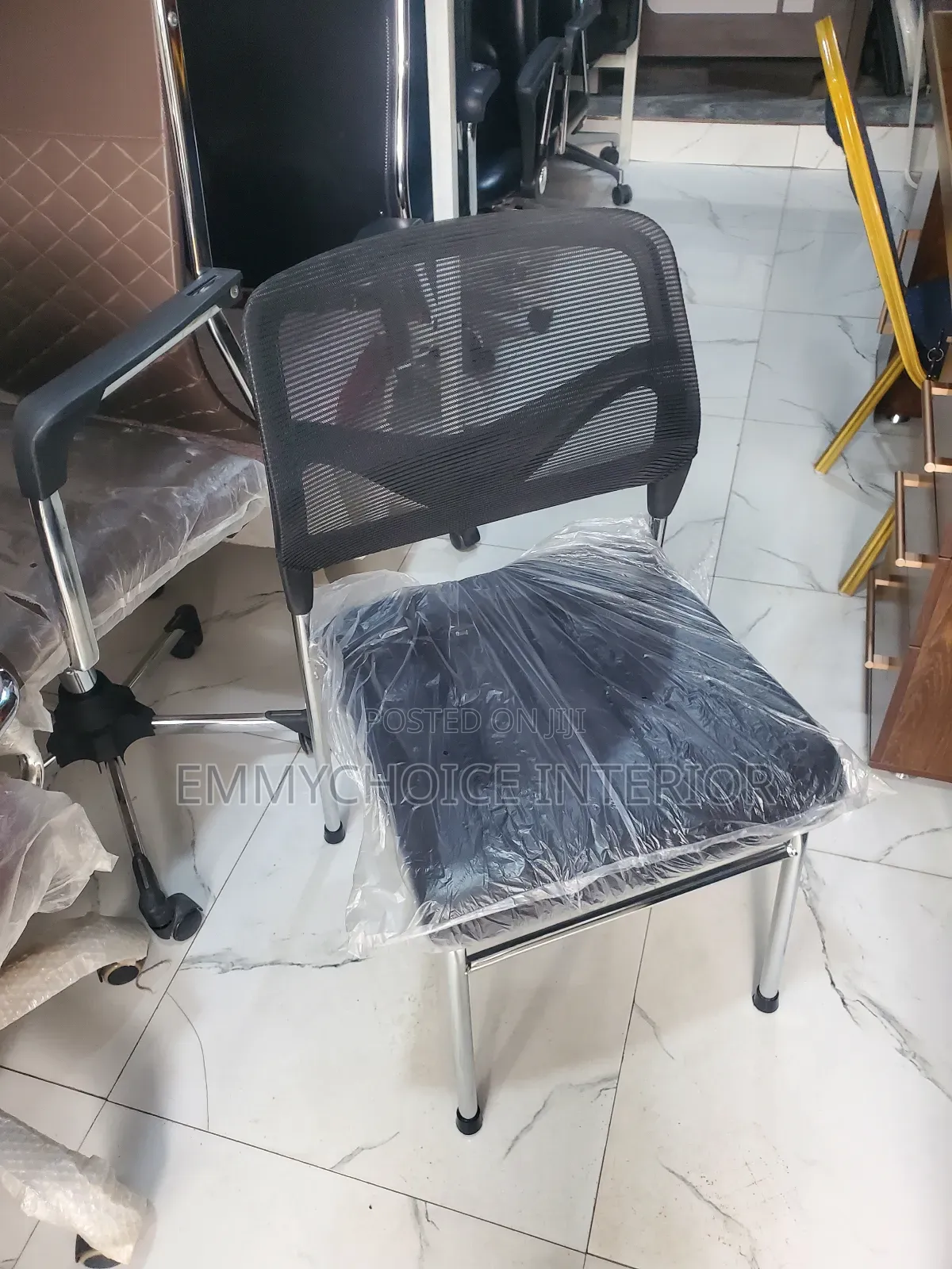 Italian  Mesh Plastic Back  With  Padded Cushion Seat