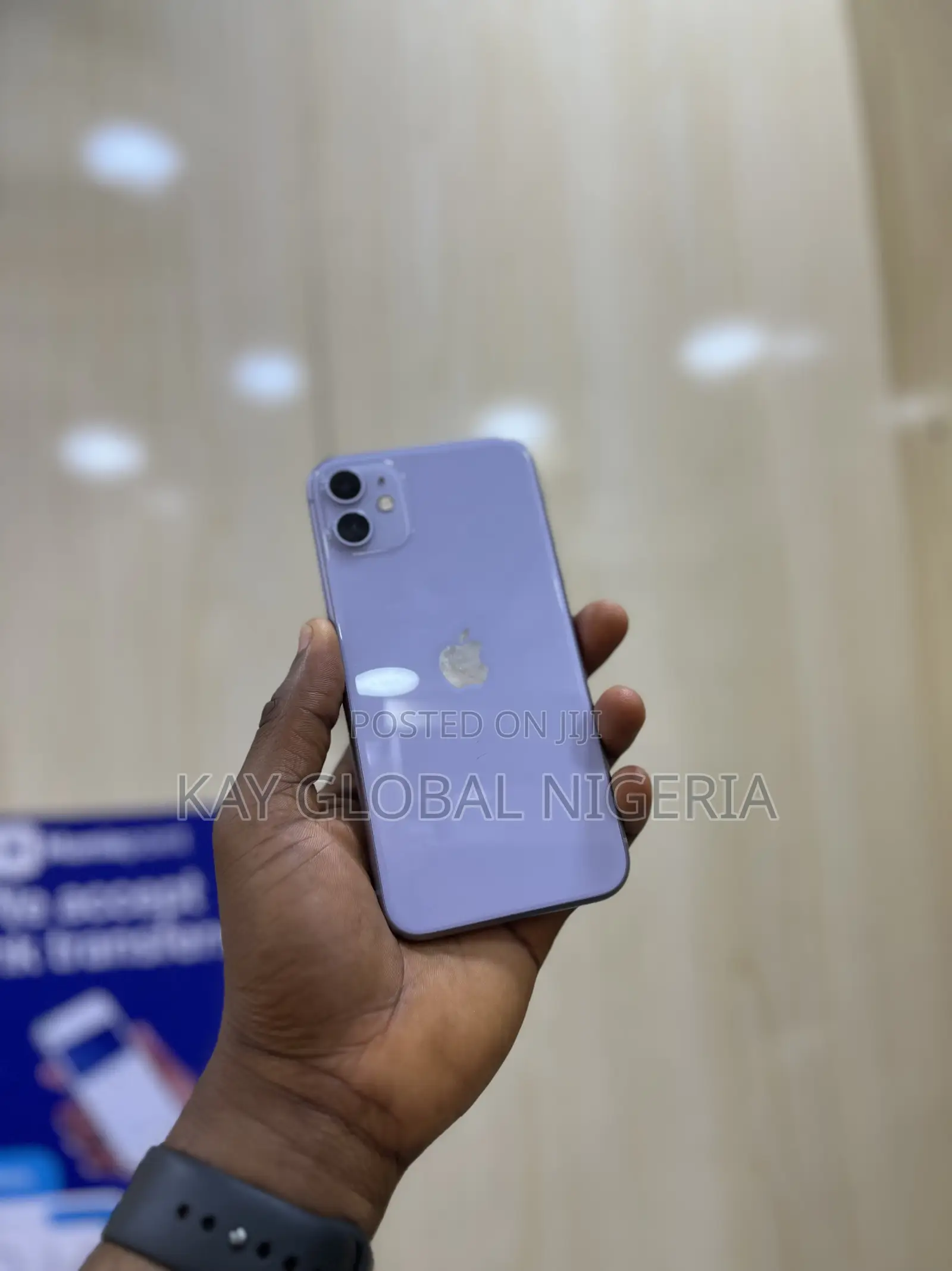 Apple iPhone 11 64 GB Purple