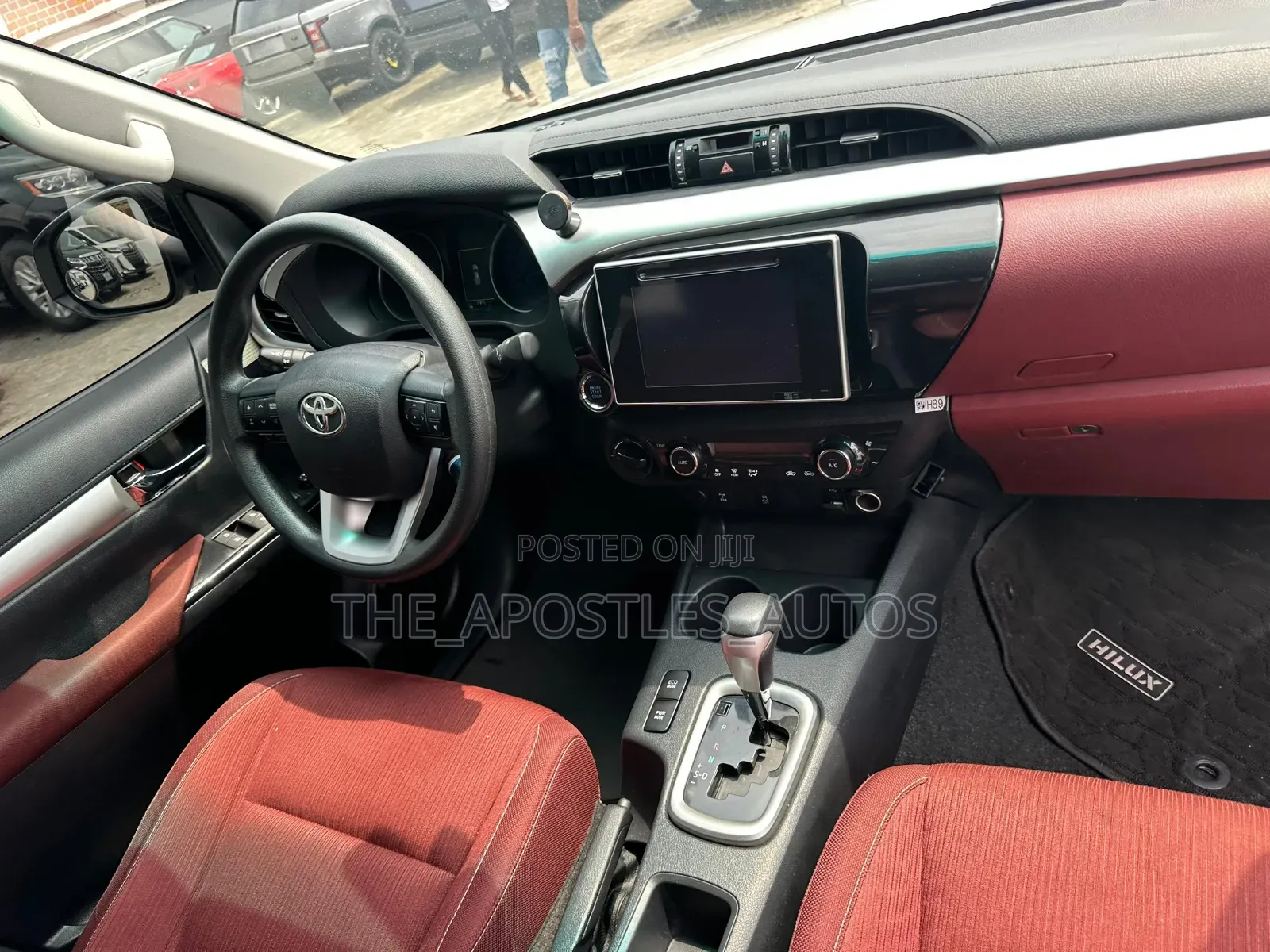 Toyota Hilux SR5 HI-Rider 2018 White