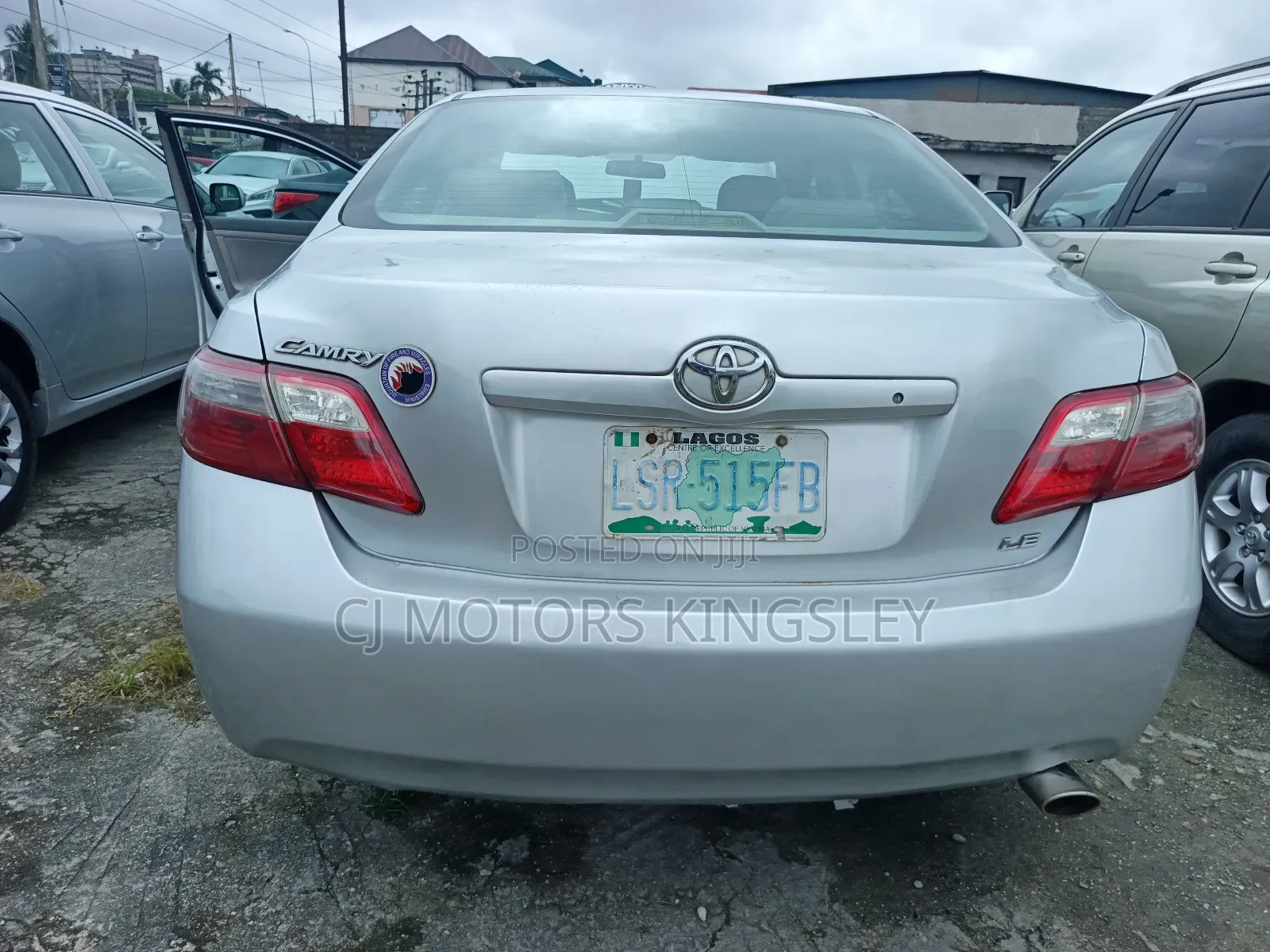 Toyota Camry LE 4dr Sedan (2.4L 4cyl 5A) 2008 Silver