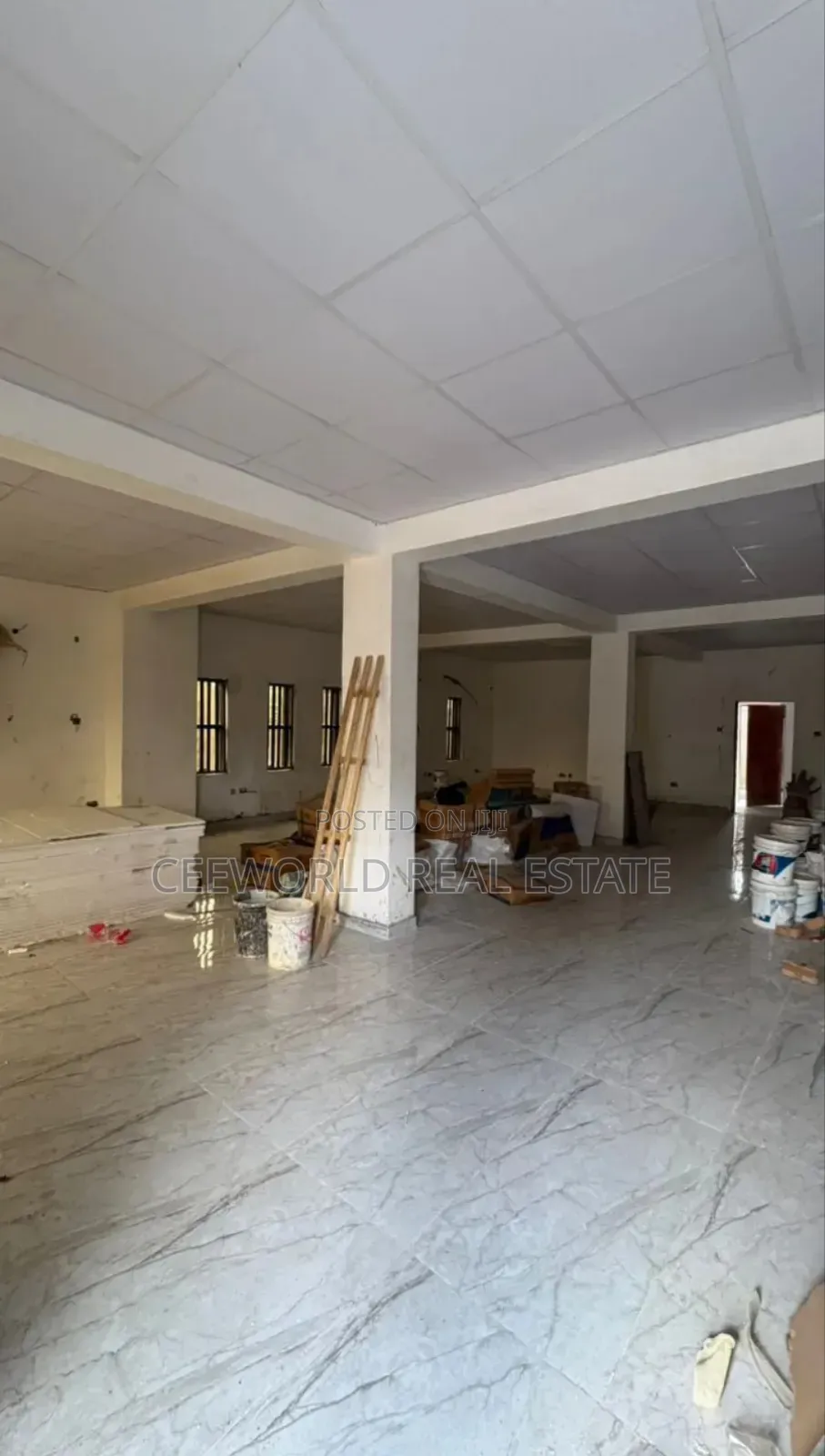 A Whole Ground Floor Available for Lease