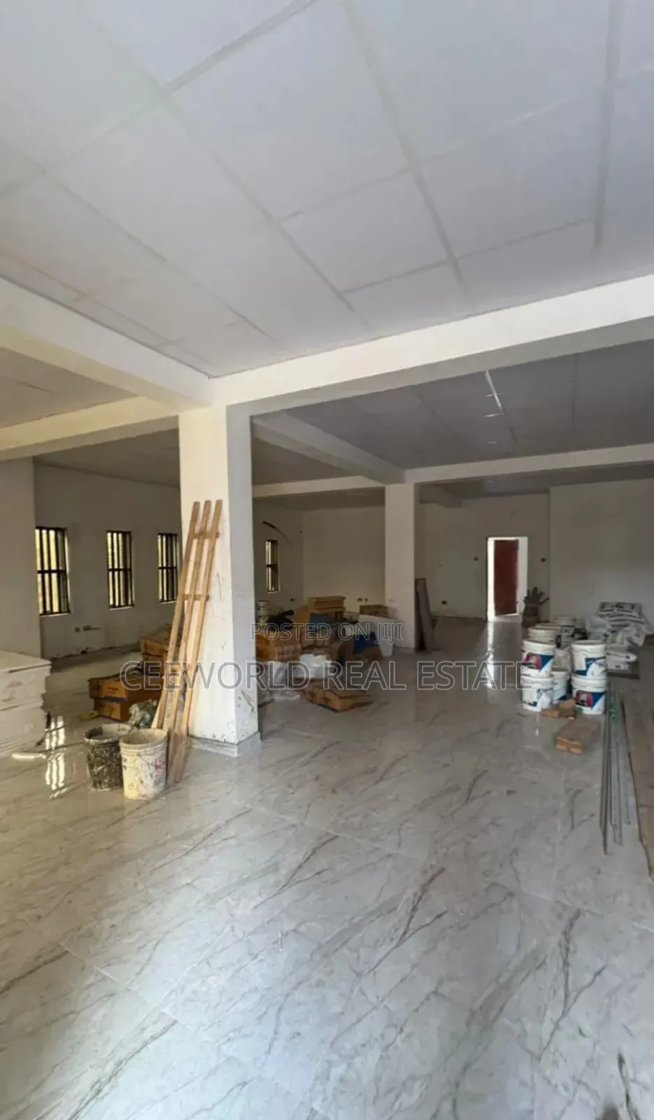 A Whole Ground Floor Available for Lease
